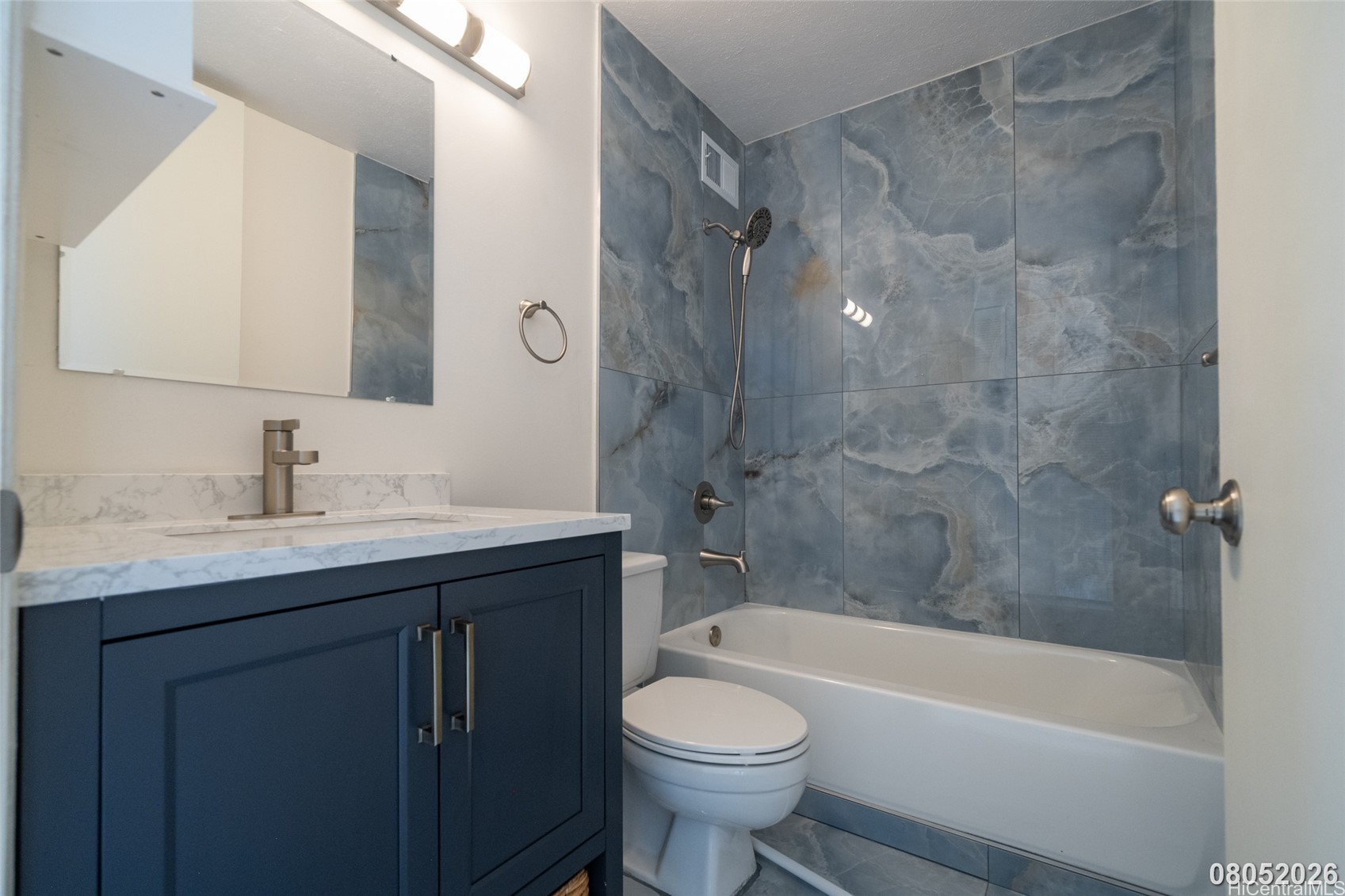 2121 Ala Wai Boulevard 4002 Property Photo 18