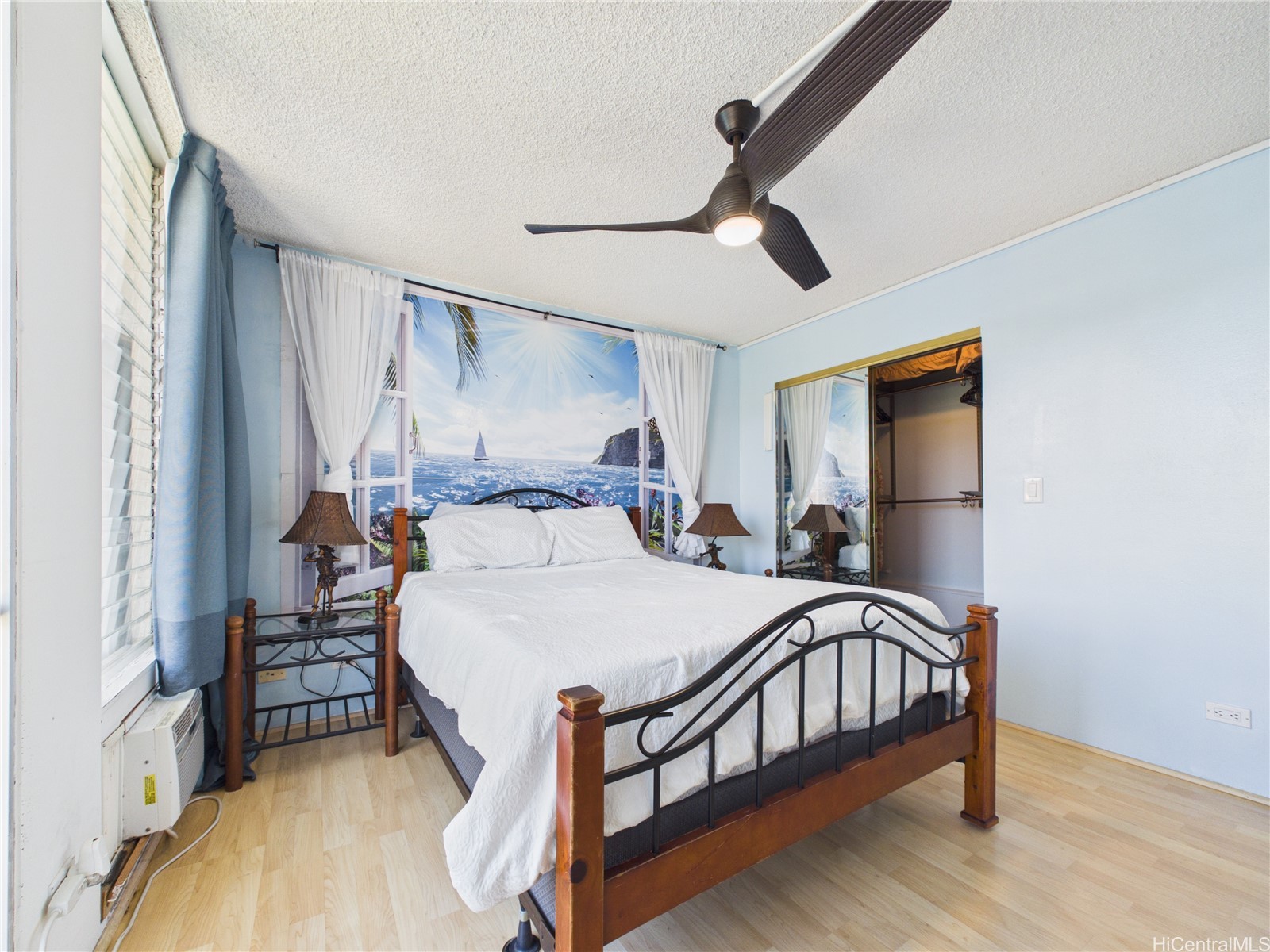 2575 Kuhio Avenue 1404 Property Photo 15