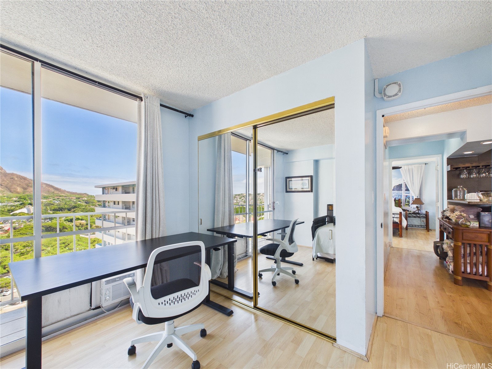 2575 Kuhio Avenue 1404 Property Photo 20