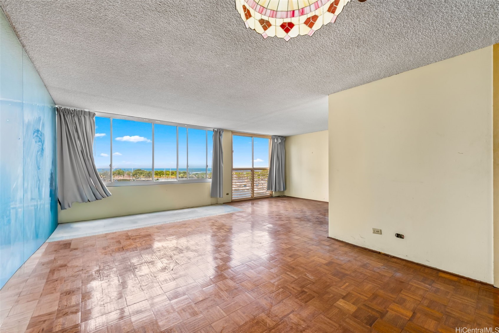 1676 Ala Moana Boulevard 805 Property Photo 5