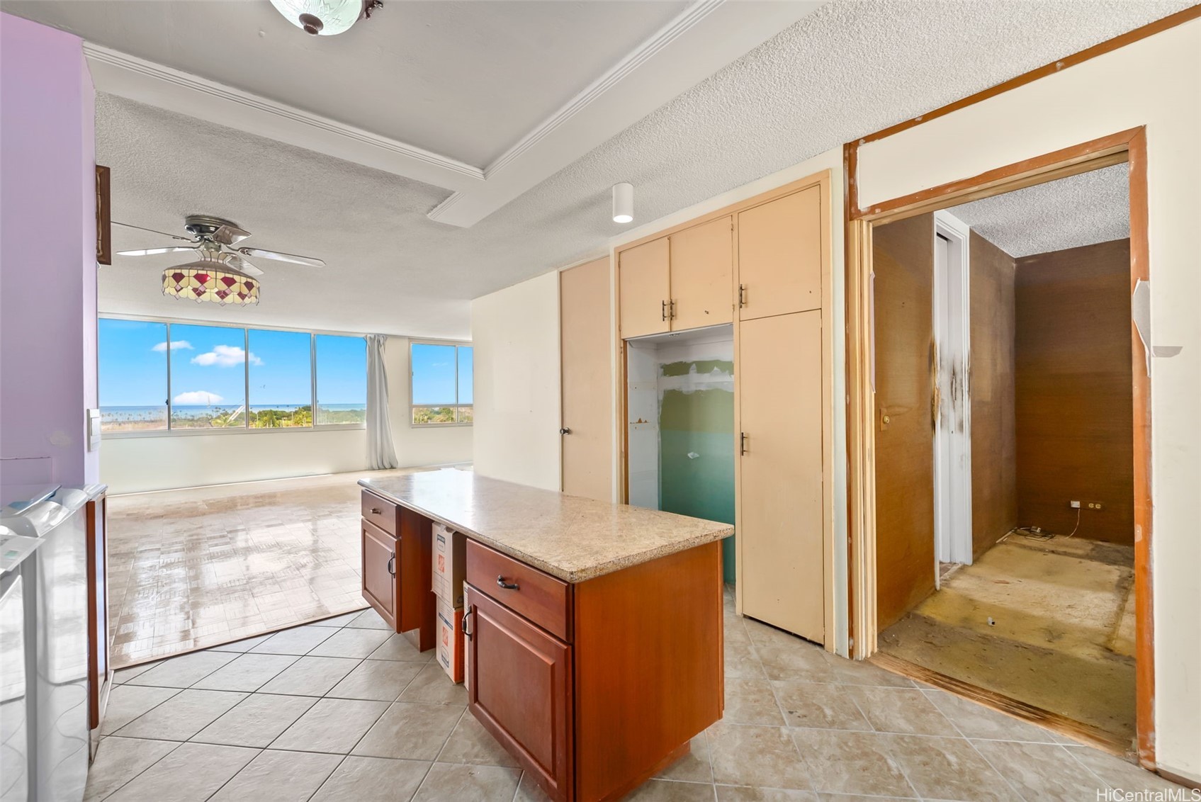 1676 Ala Moana Boulevard 805 Property Photo 6