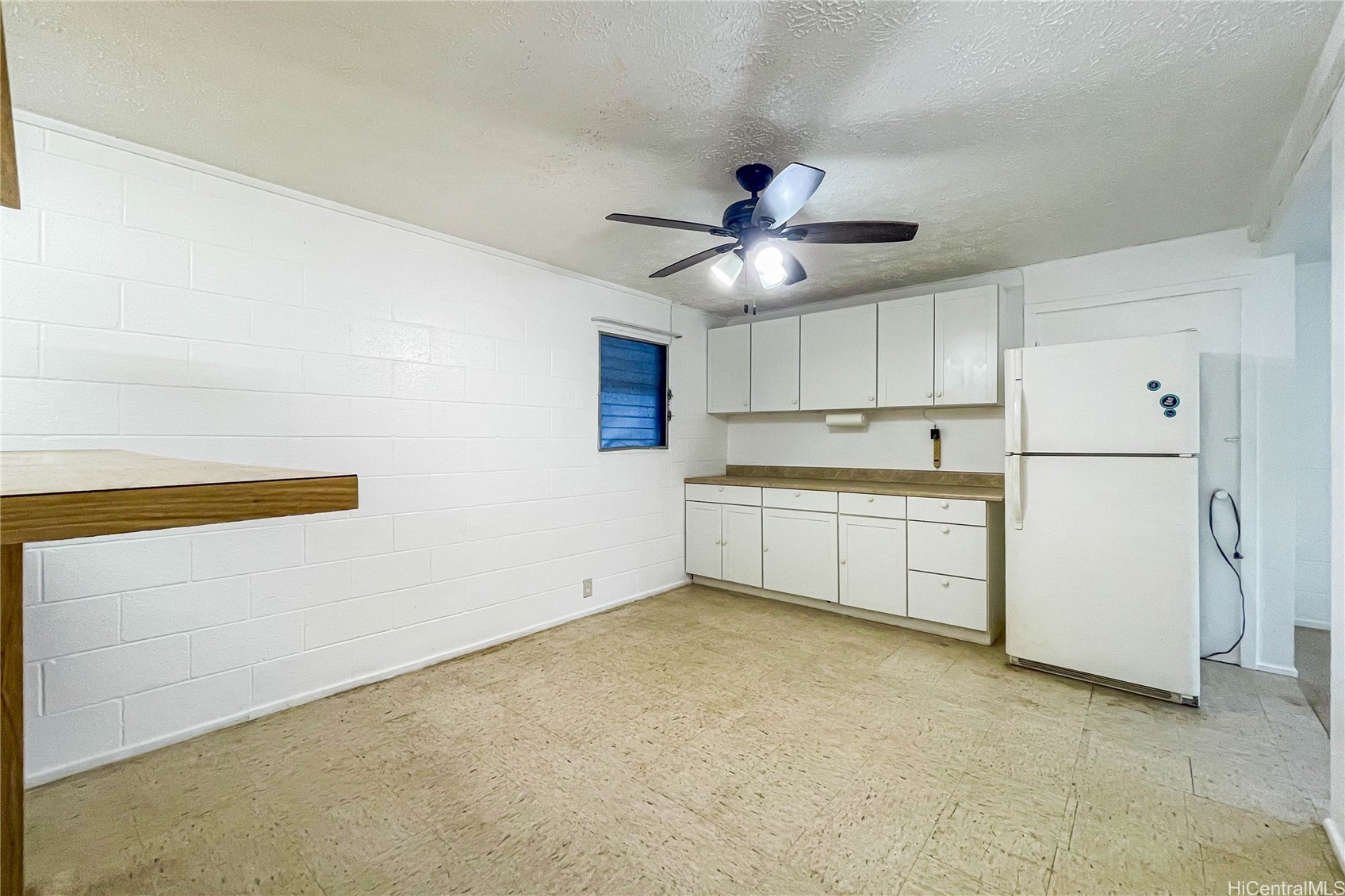 87-609 Manuu Street Property Photo 18