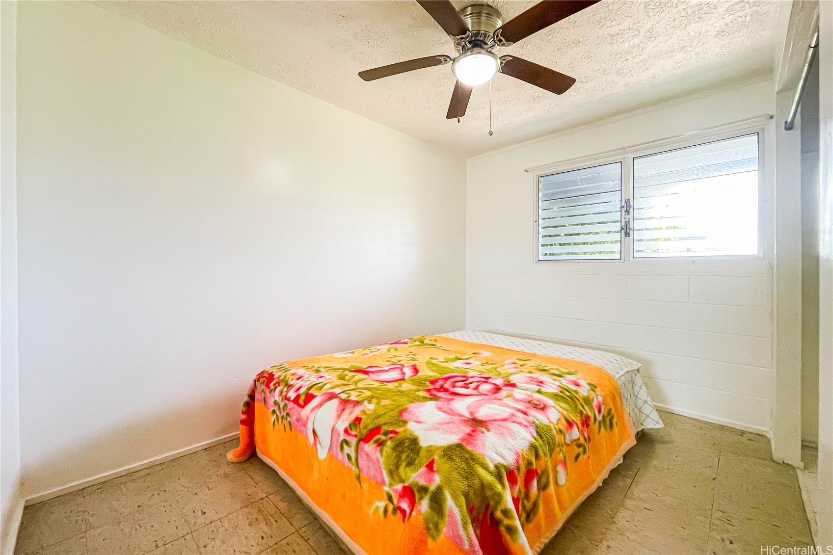87-609 Manuu Street Property Photo 20
