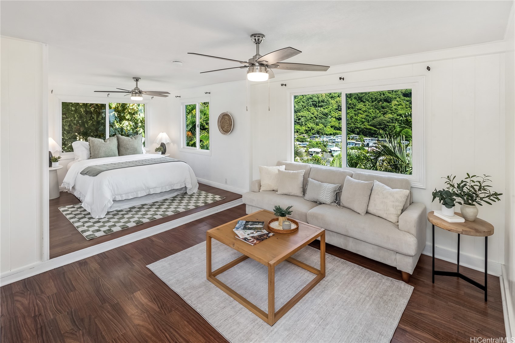 2453 Pacific Heights Road Property Photo 8
