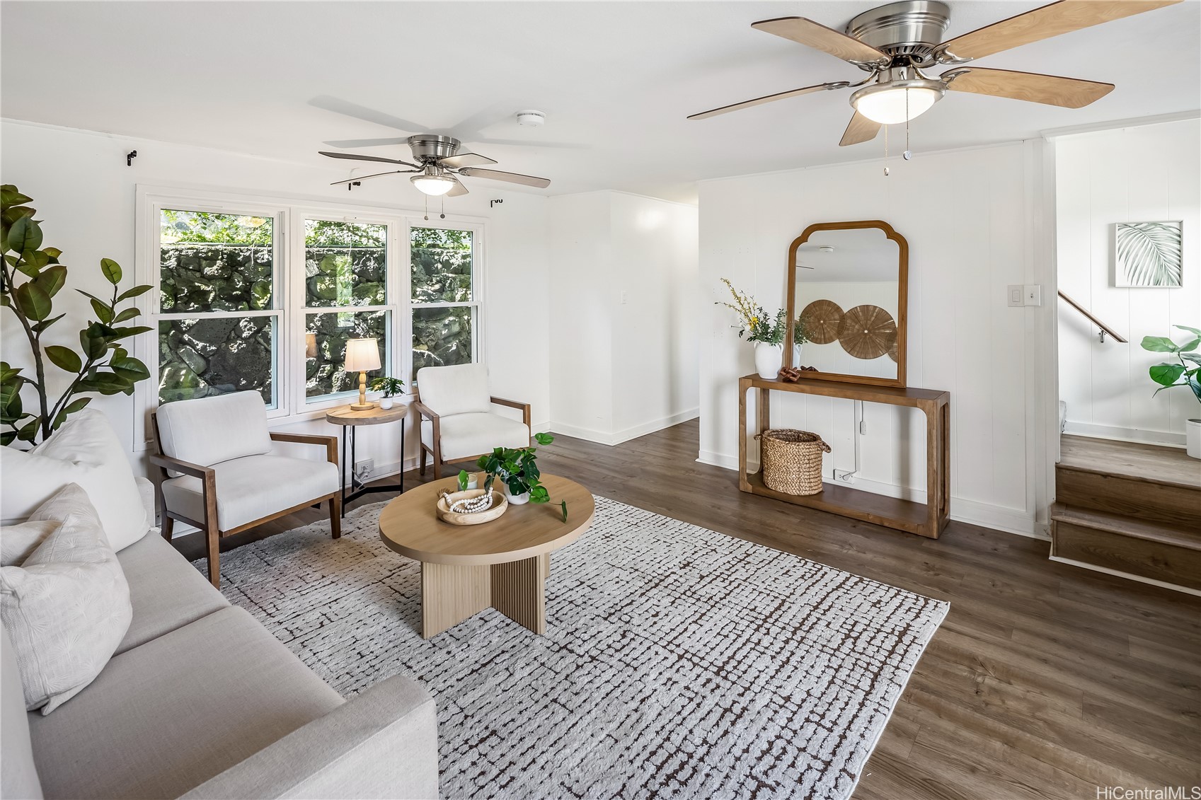 2453 Pacific Heights Road Property Photo 10