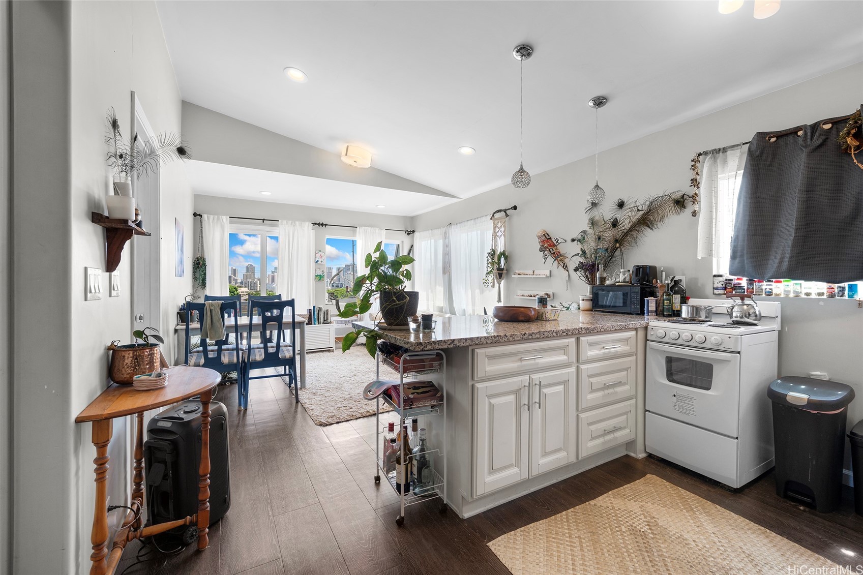 2243 Sea View Avenue Property Photo 15