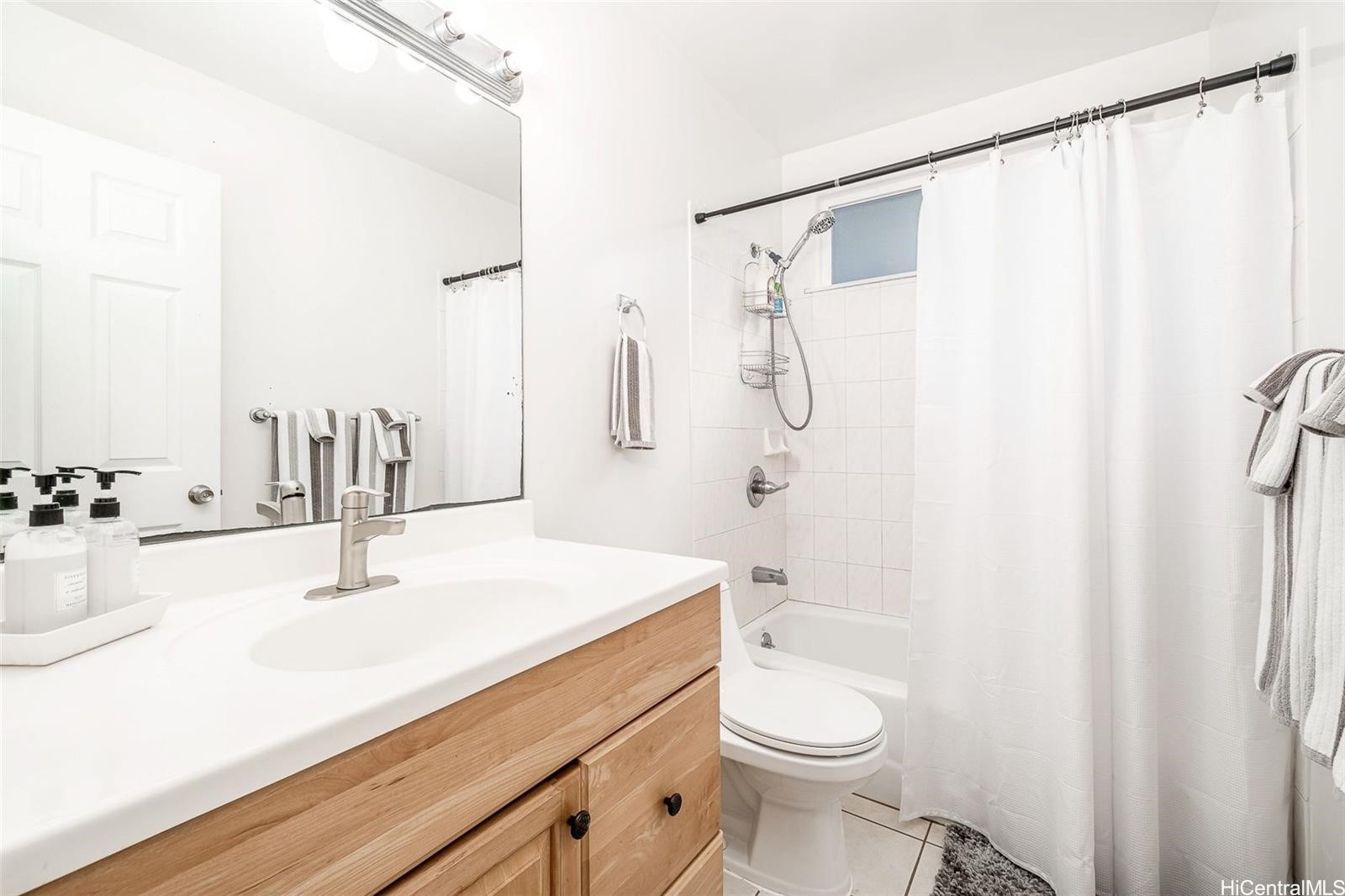1227 8th Avenue Property Photo 10