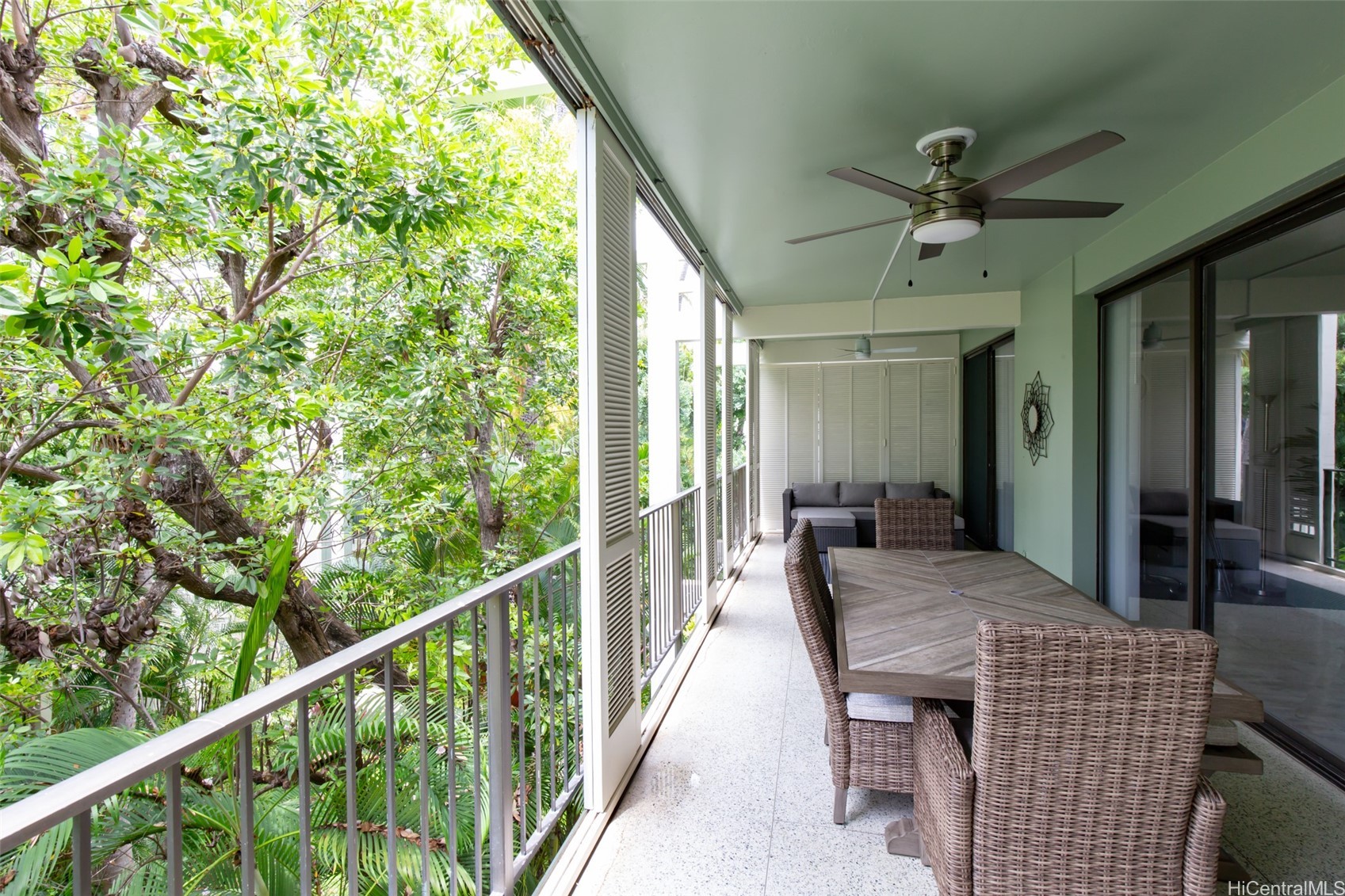 4999 Kahala Avenue 368 Property Photo 6