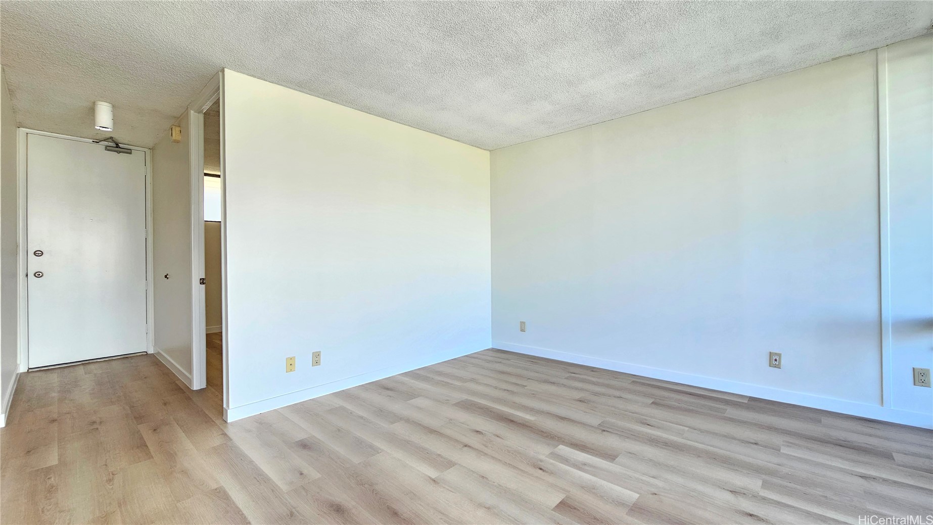 2121 Ala Wai Boulevard 1603 Property Photo 4