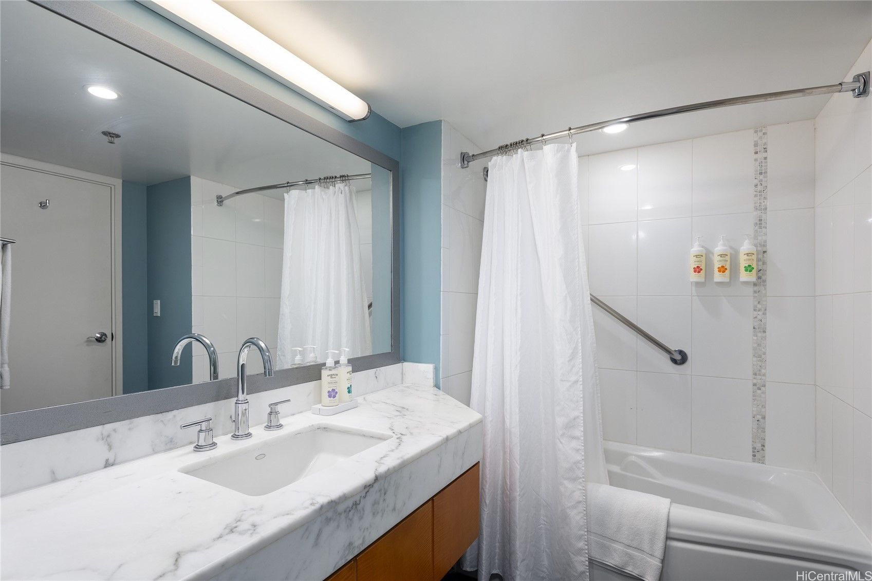 410 Atkinson Drive 3301 Property Photo 5