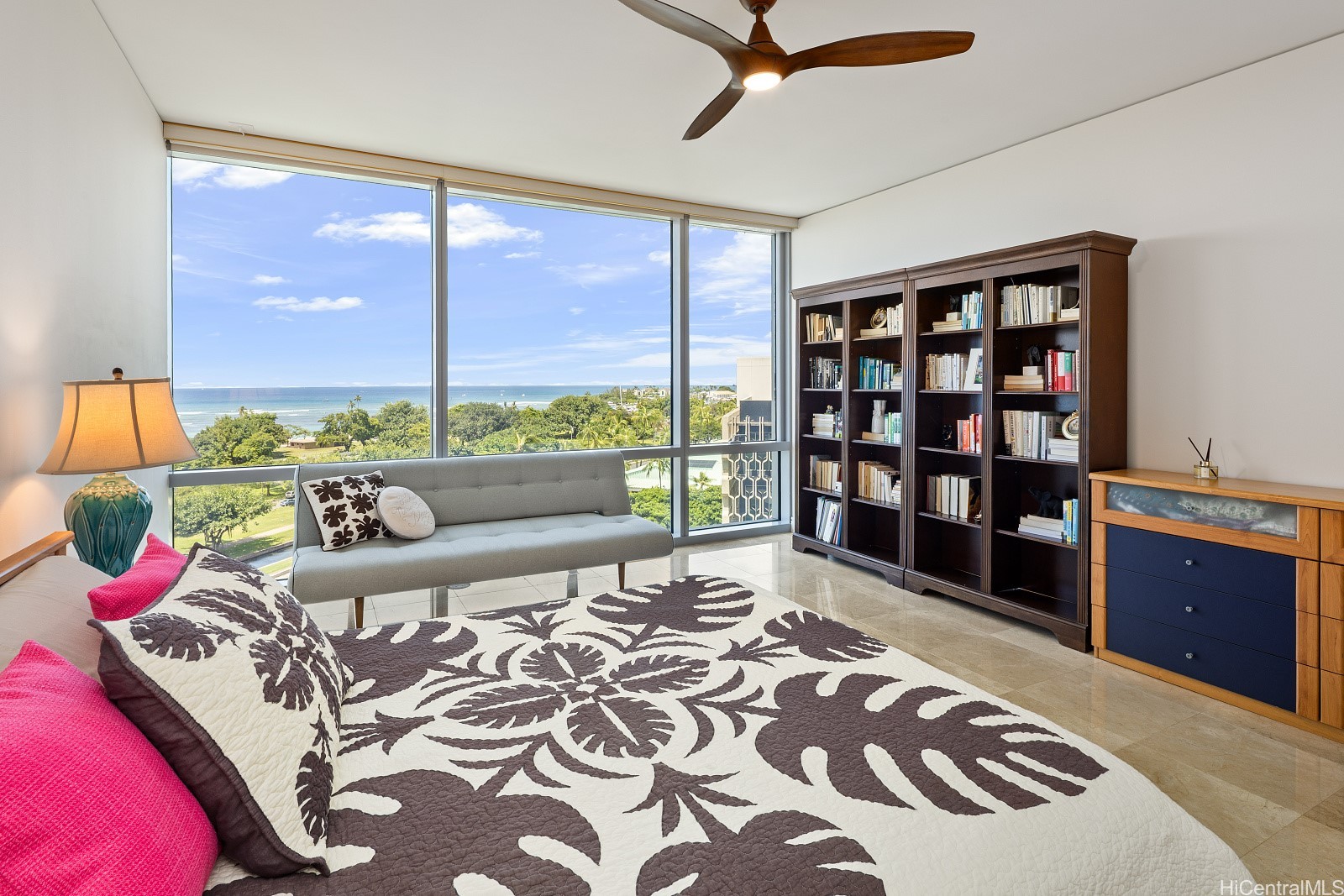 1288 Ala Moana Boulevard 8b Property Photo 8