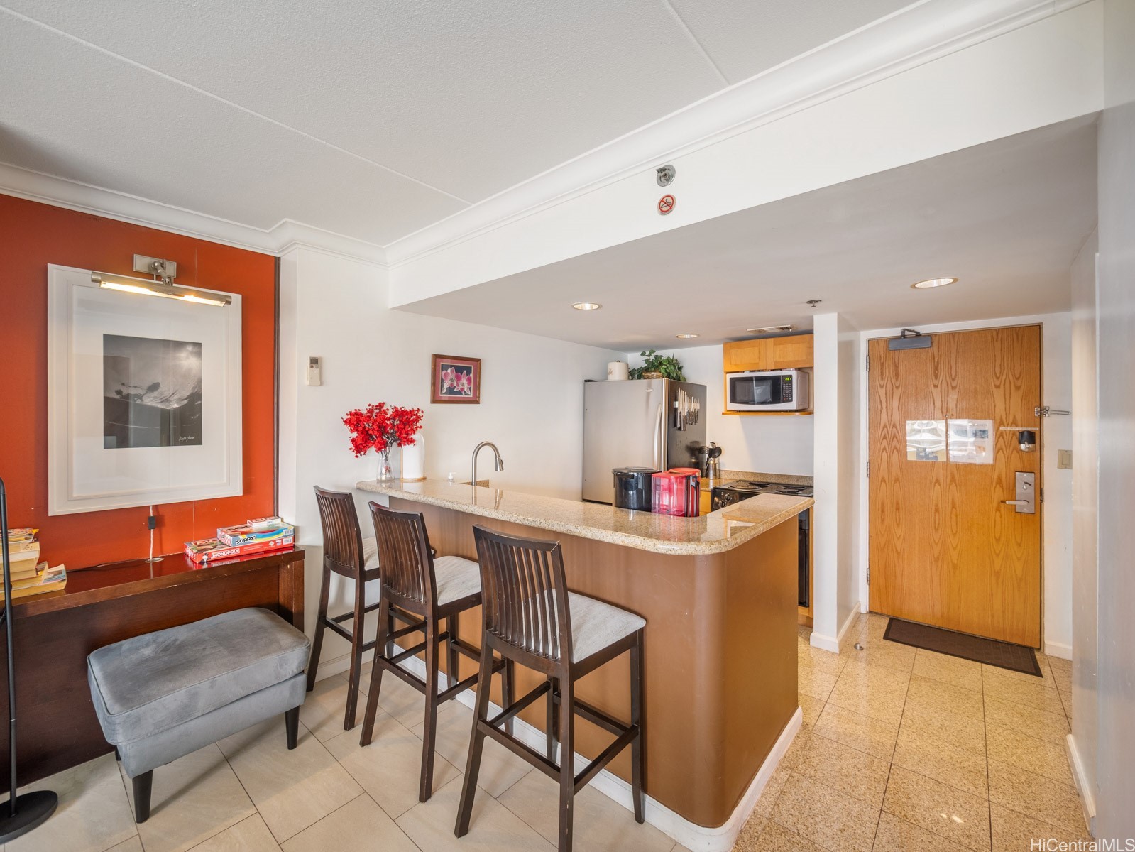 1777 Ala Moana Boulevard 817 Property Photo 1