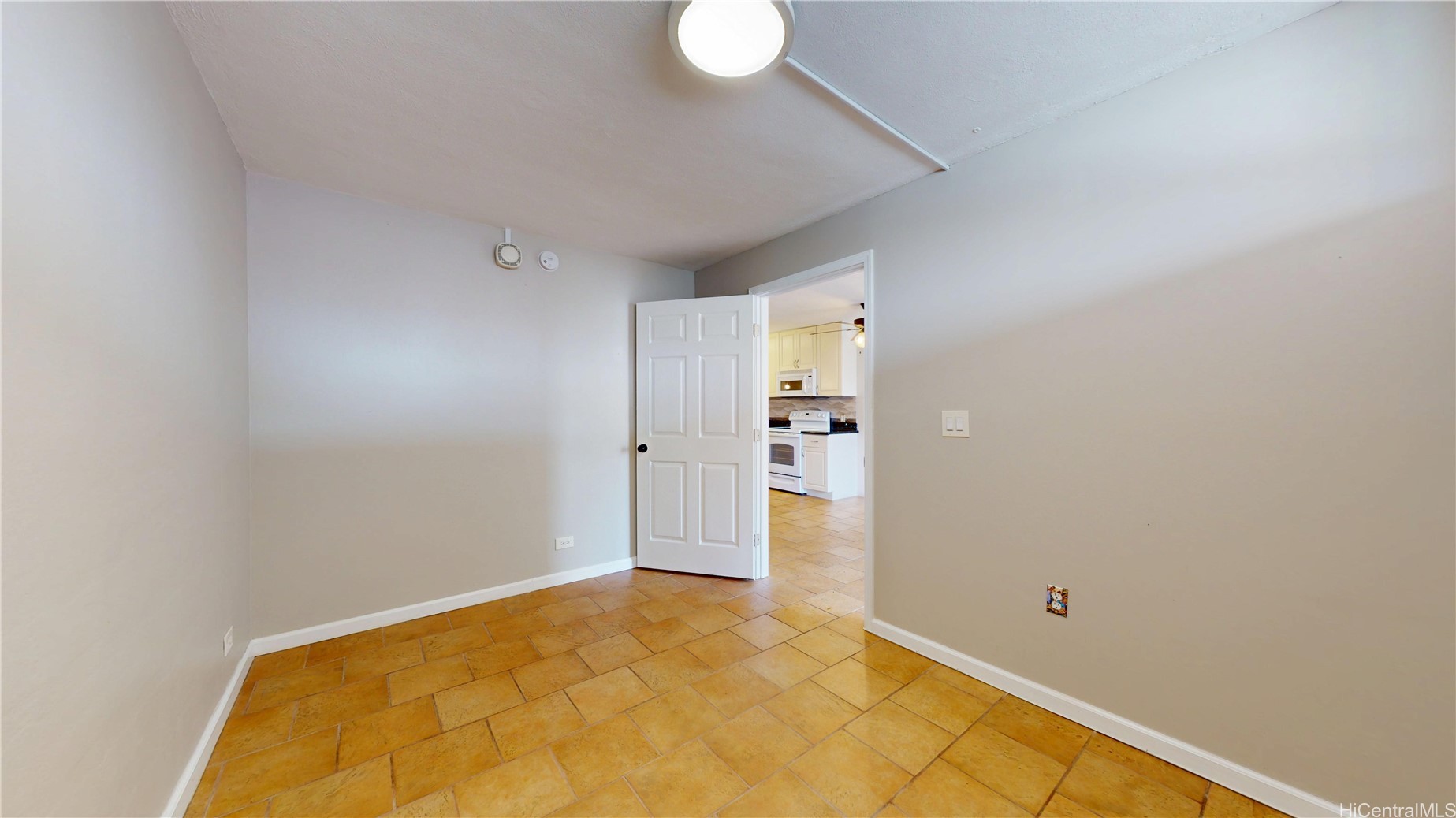 435 Seaside Avenue 1205 Property Photo 17
