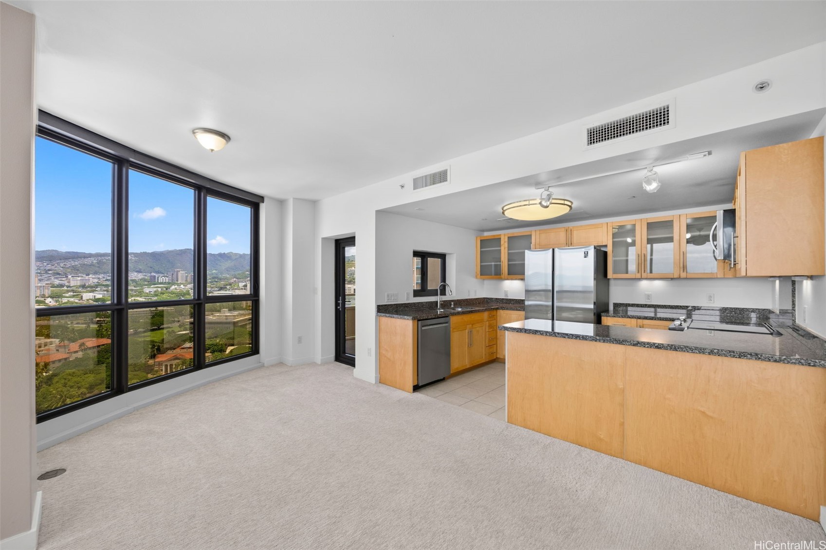 600 Queen Street 2201 Property Photo 7