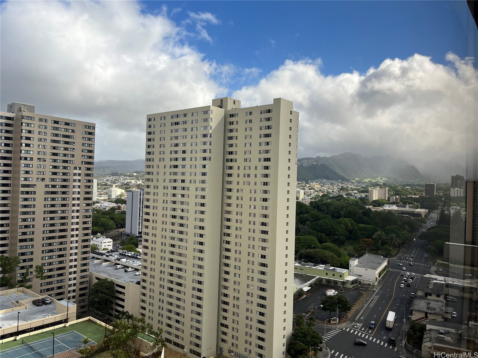 1255 Nuuanu Avenue E2108 Property Photo 16