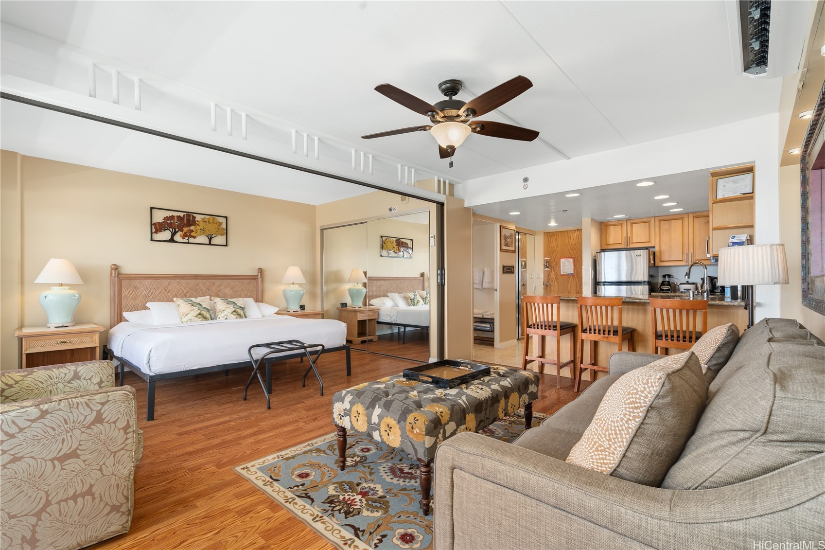 1777 Ala Moana Boulevard 1122 Property Photo 4