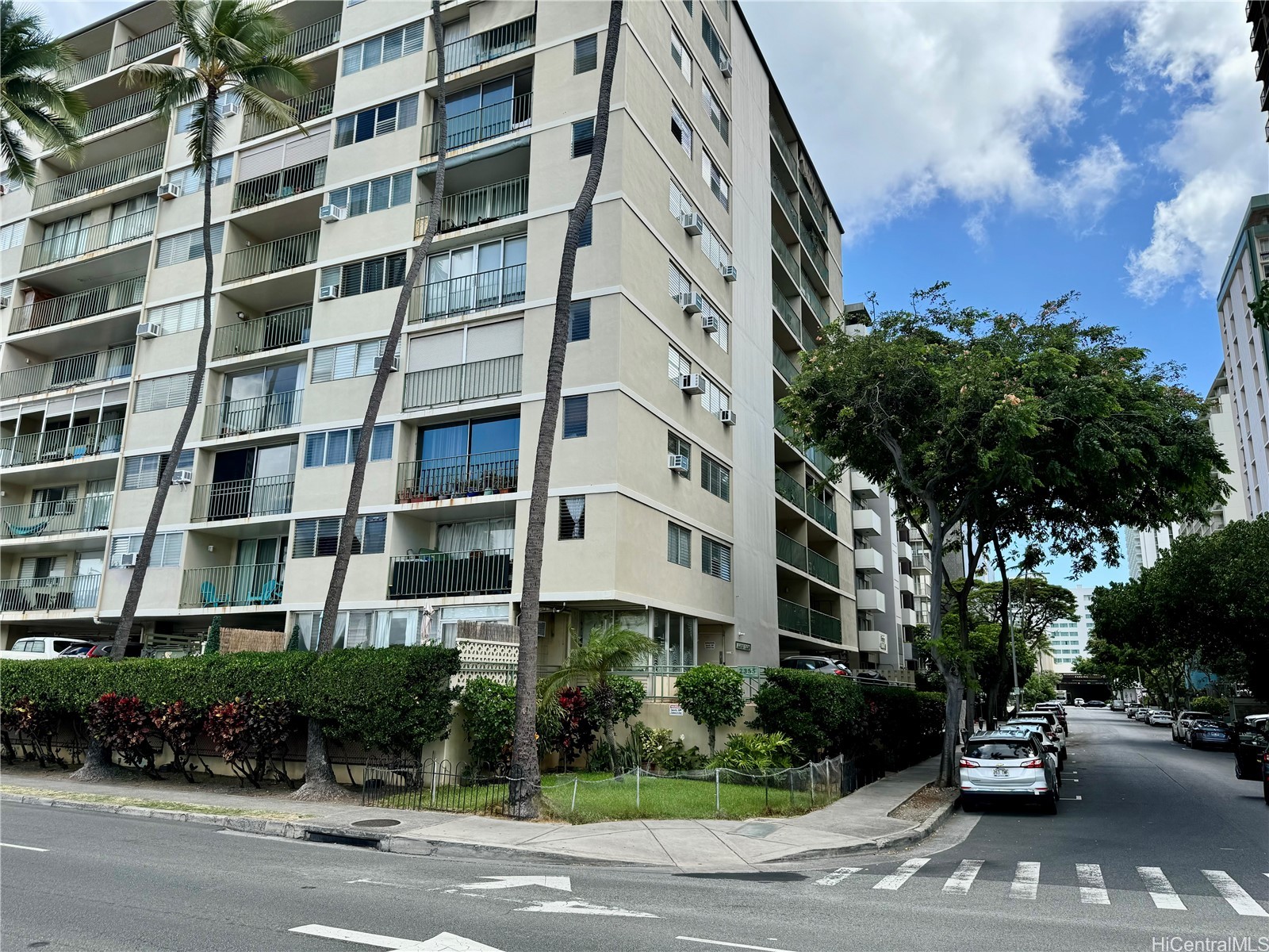 2355 Ala Wai Boulevard 401 Property Photo 21