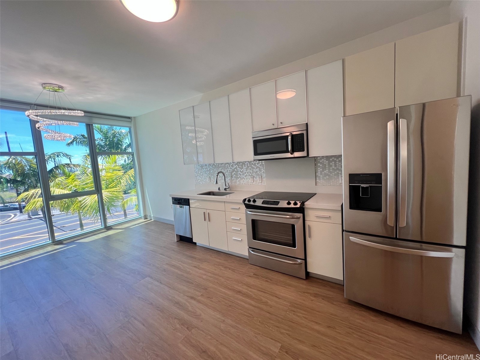 610 Ala Moana Boulevard M206 Property Photo 3