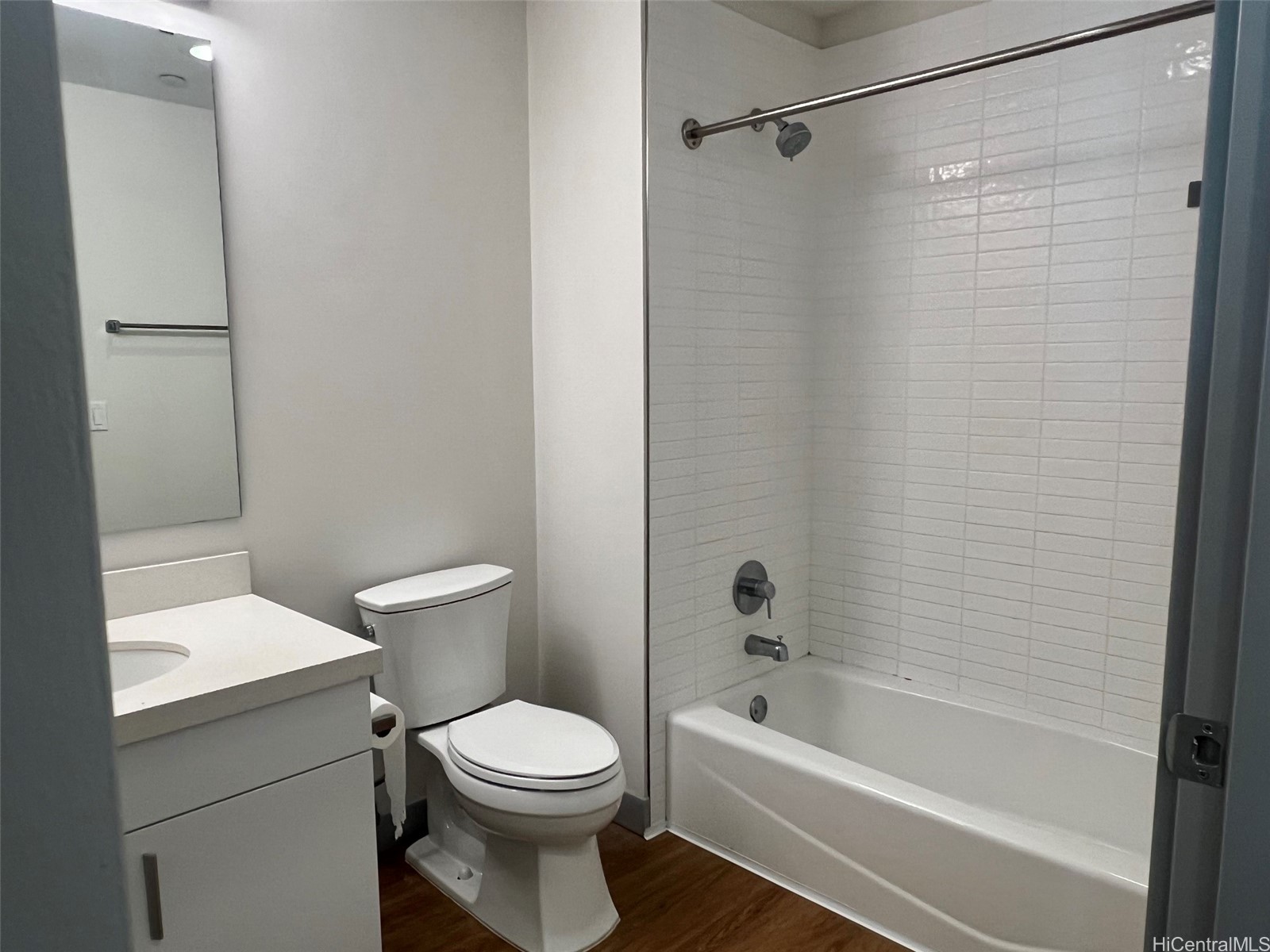 610 Ala Moana Boulevard M206 Property Photo 8