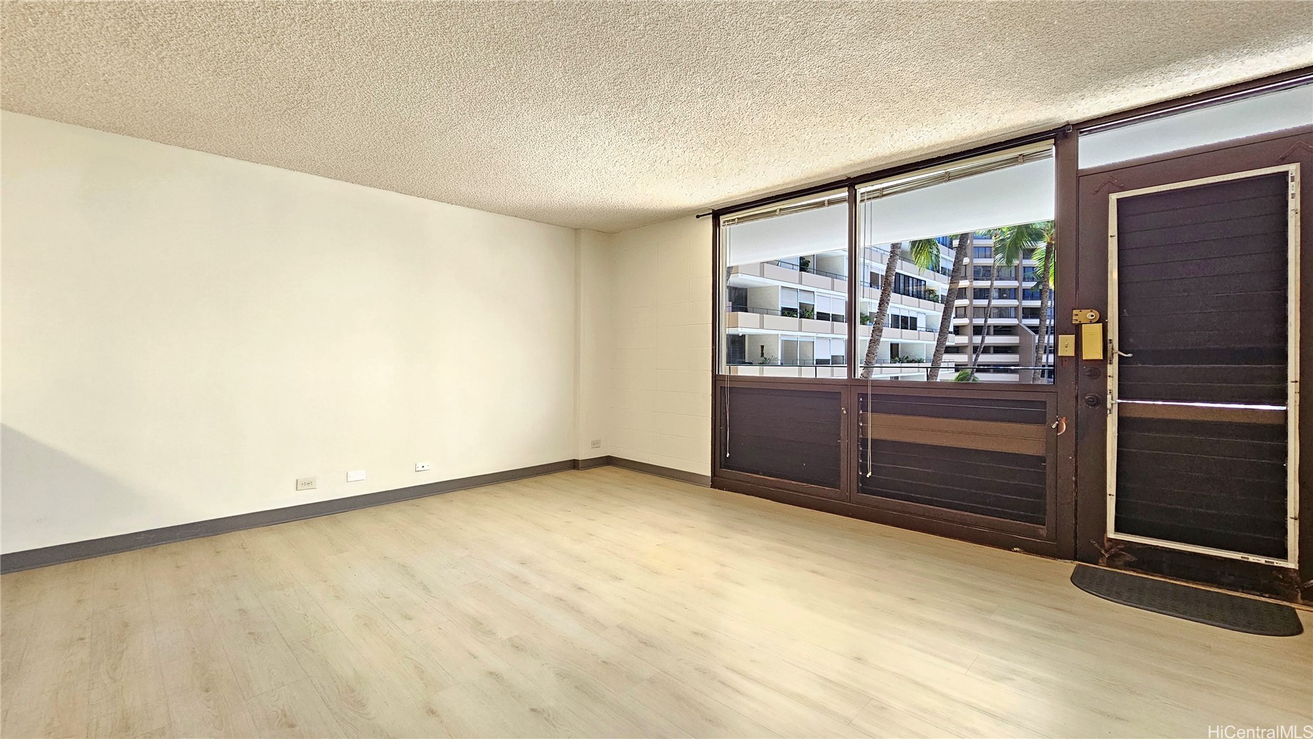 1720 Ala Moana Boulevard 407a Property Photo 10