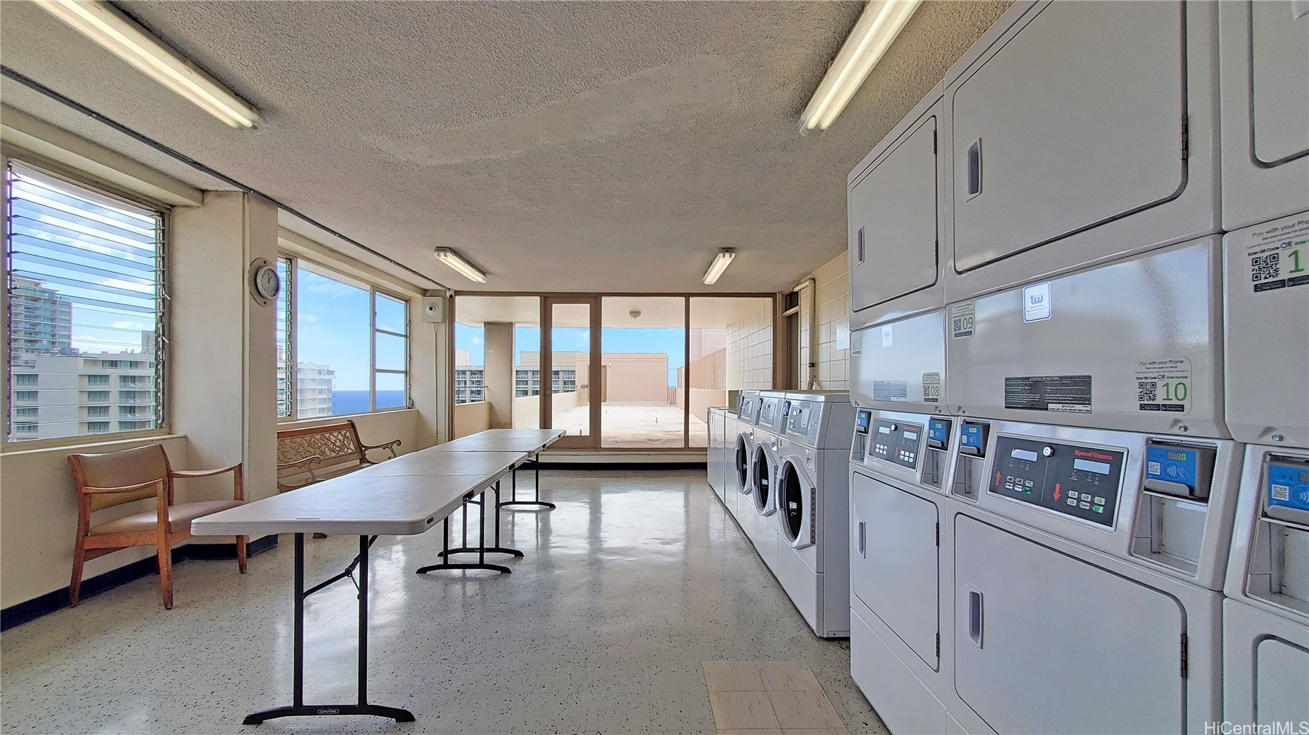 1720 Ala Moana Boulevard 407a Property Photo 21