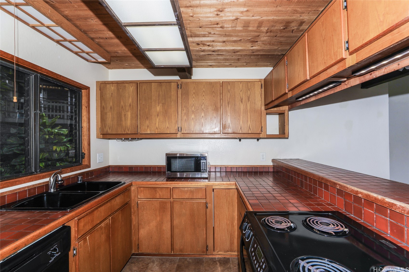 3368 Anoai Place A Property Photo 11