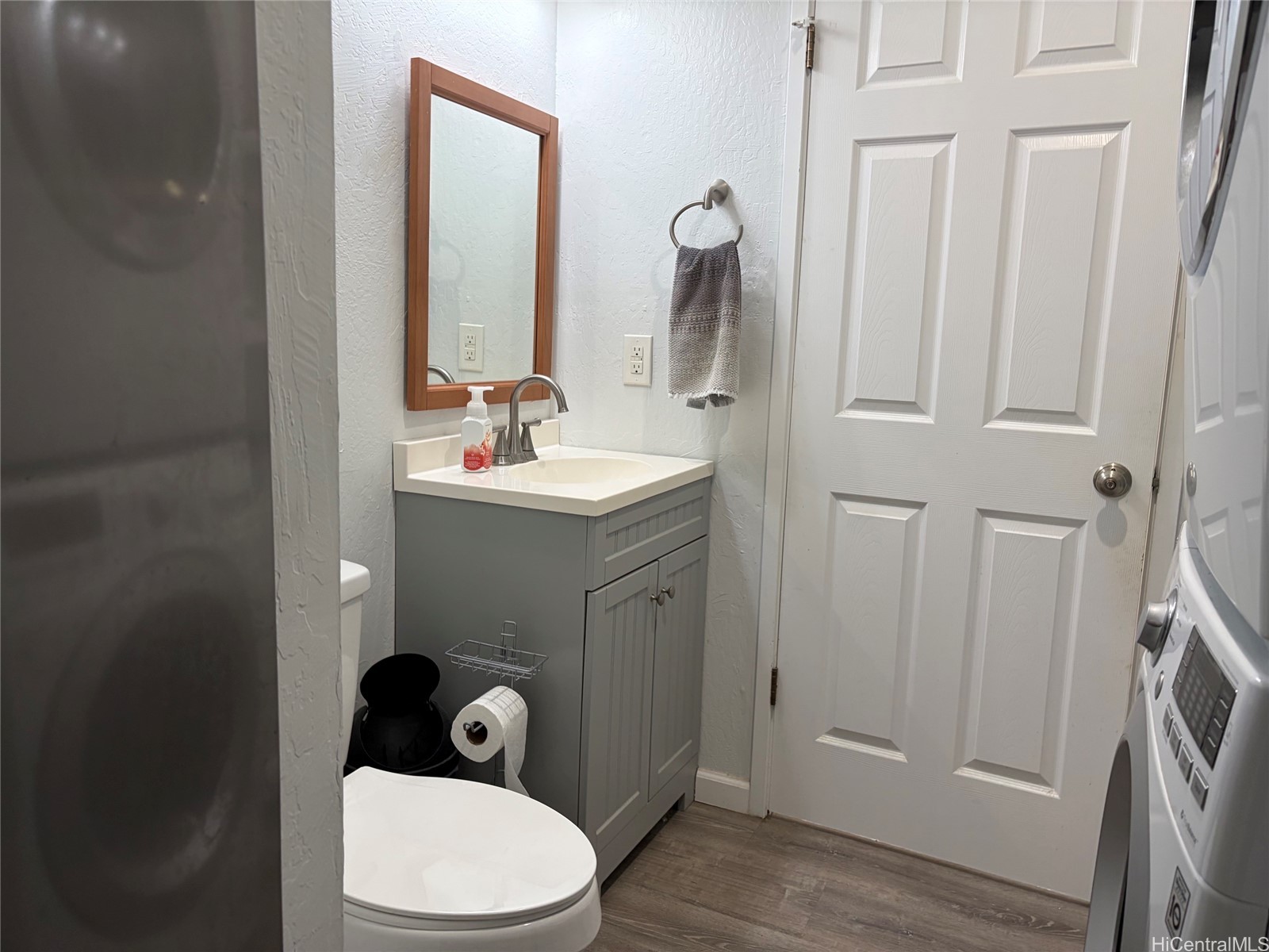 47-286c Hui Iwa Street 753 Property Photo 9