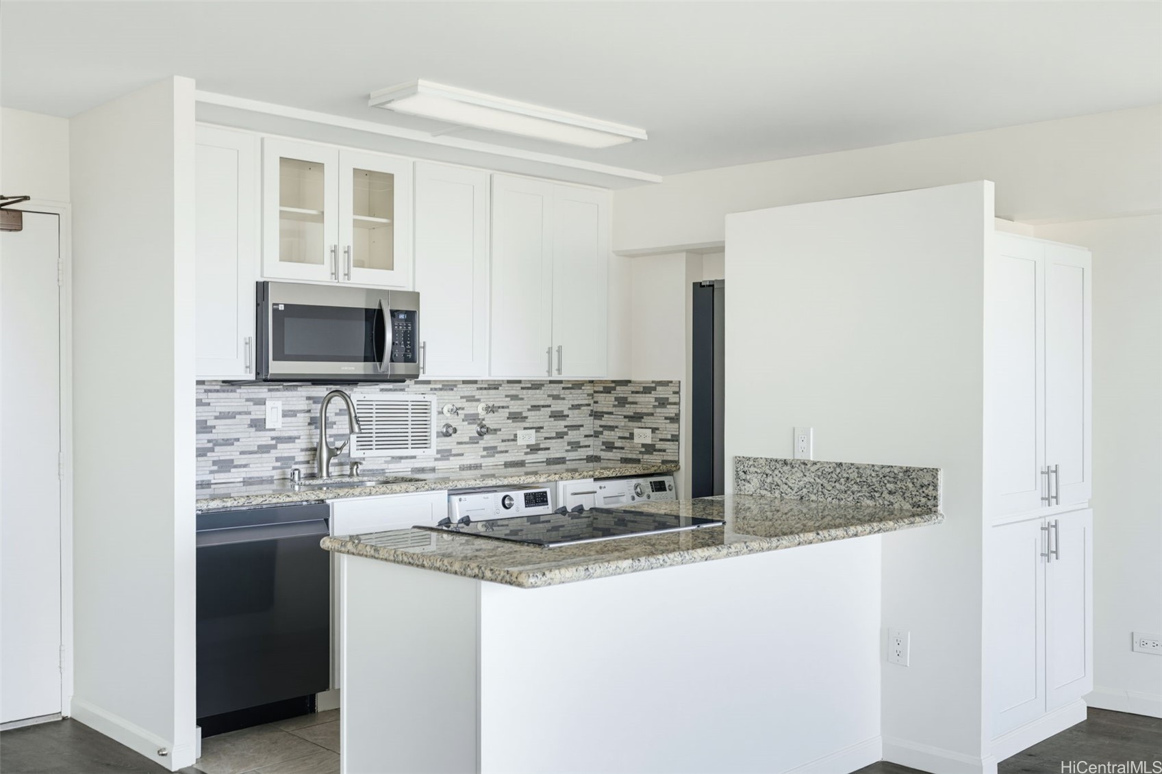 2333 Kapiolani Boulevard 2411 Property Photo 10