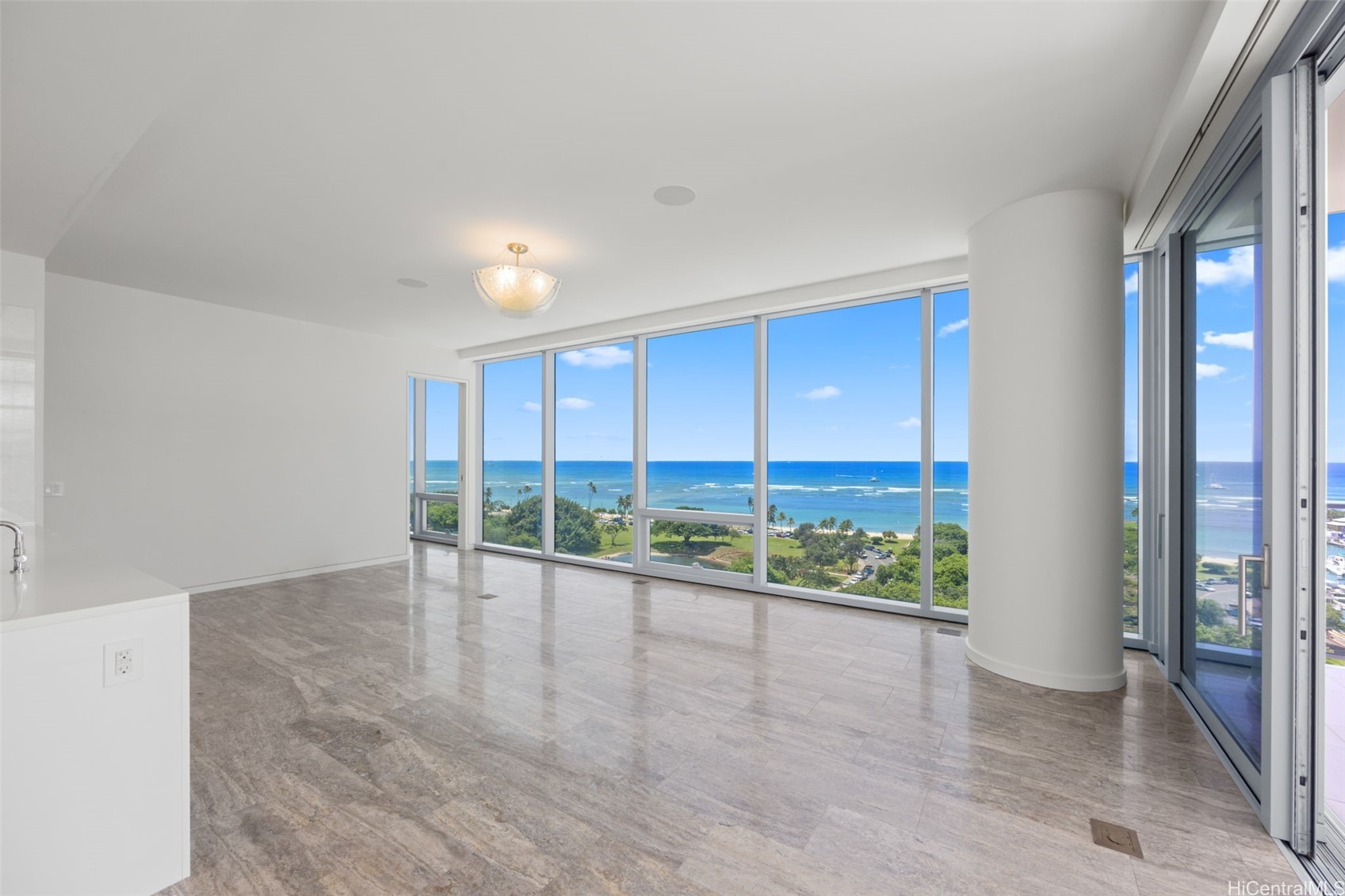 1118 Ala Moana Boulevard 1101 Property Photo 2