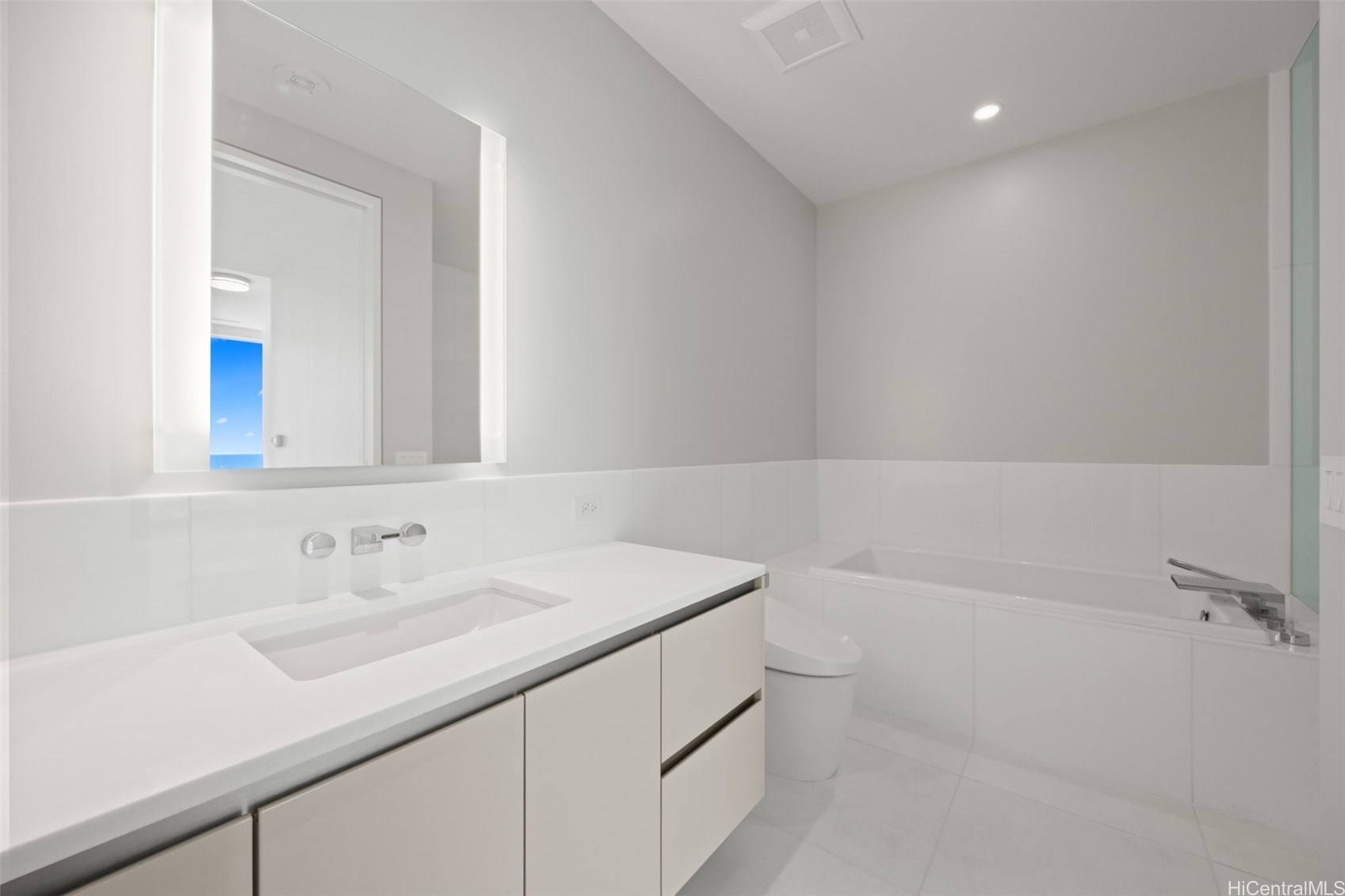 1118 Ala Moana Boulevard 1101 Property Photo 15