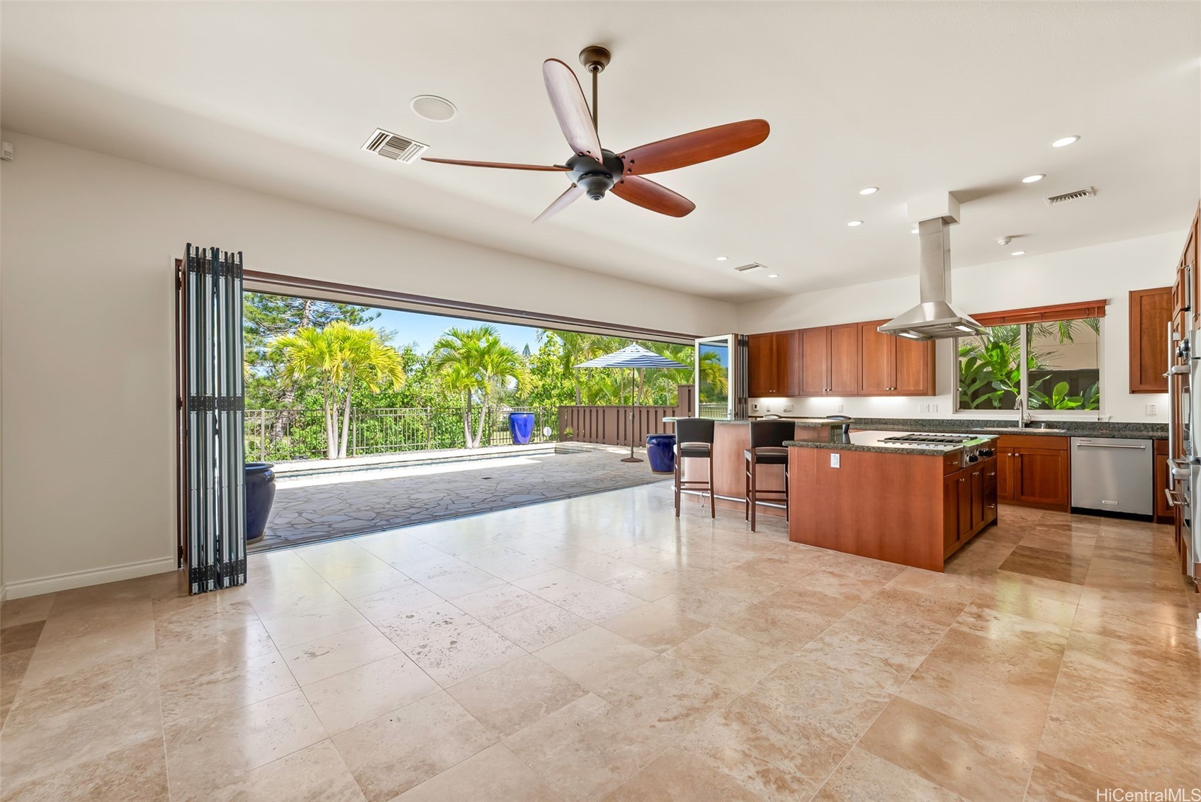 1015 Koko Kai Place Property Photo 5