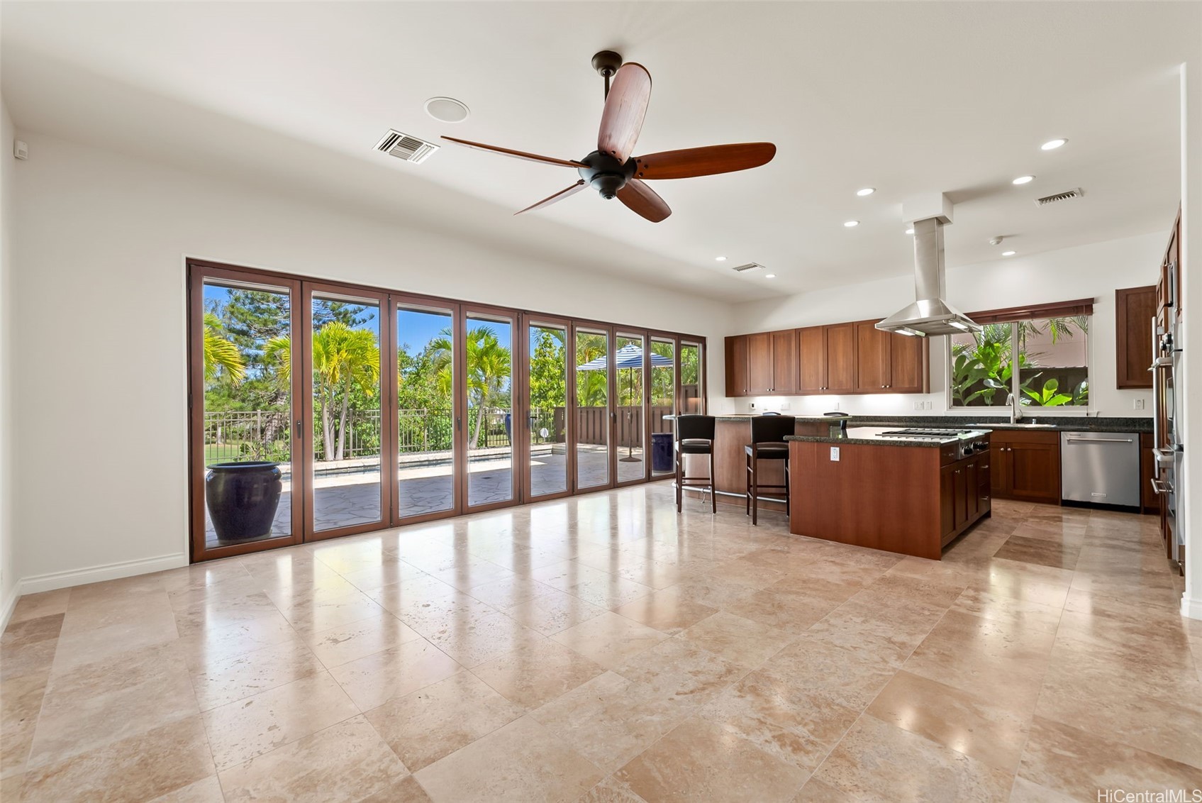 1015 Koko Kai Place Property Photo 7