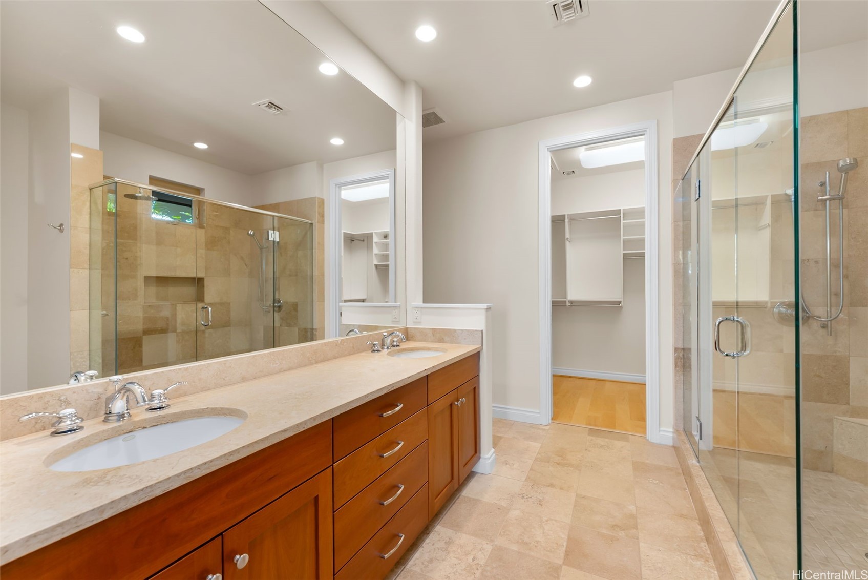 1015 Koko Kai Place Property Photo 14
