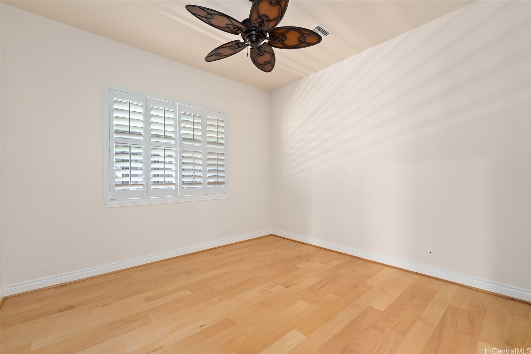 1015 Koko Kai Place Property Photo 16