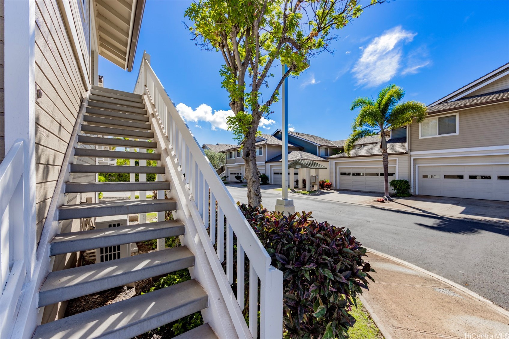92-1519 Aliinui Drive 12e Property Photo 13
