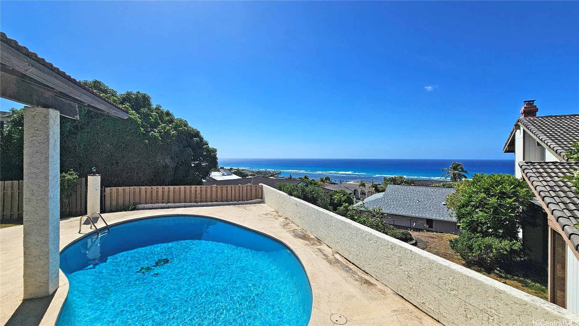 1621 Kuhilani Street Property Photo 10