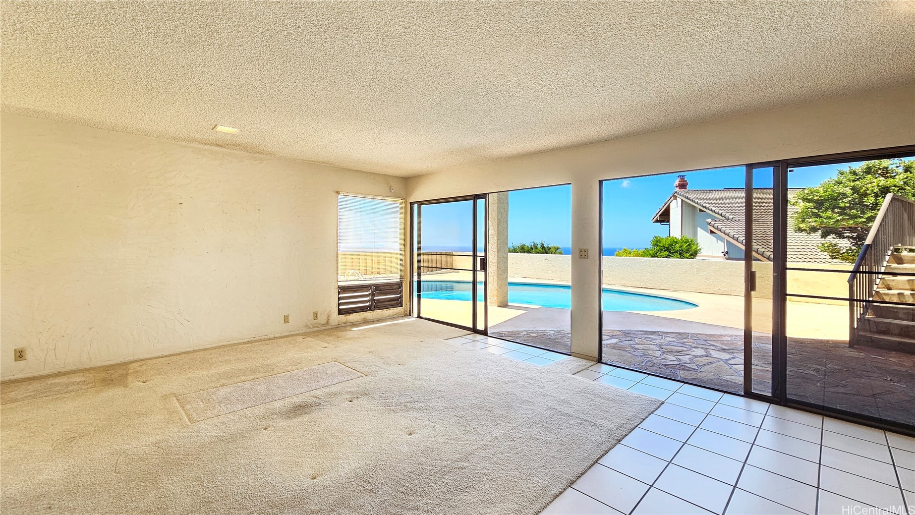 1621 Kuhilani Street Property Photo 17