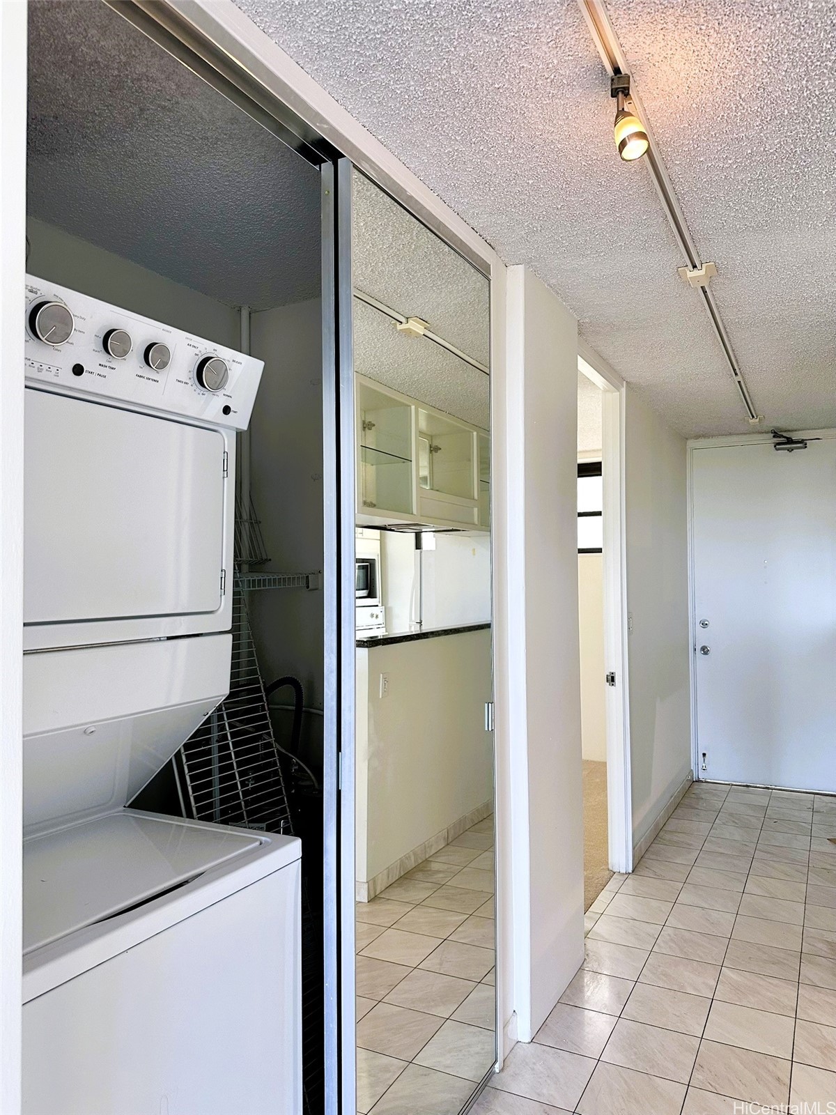4300 Waialae Avenue A604 Property Photo 5
