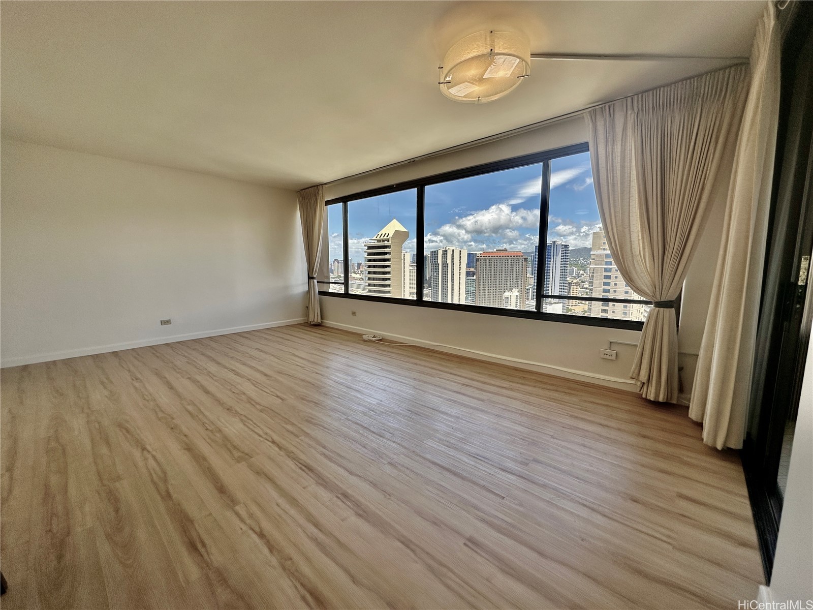 1778 Ala Moana Boulevard 3606 Property Photo 5