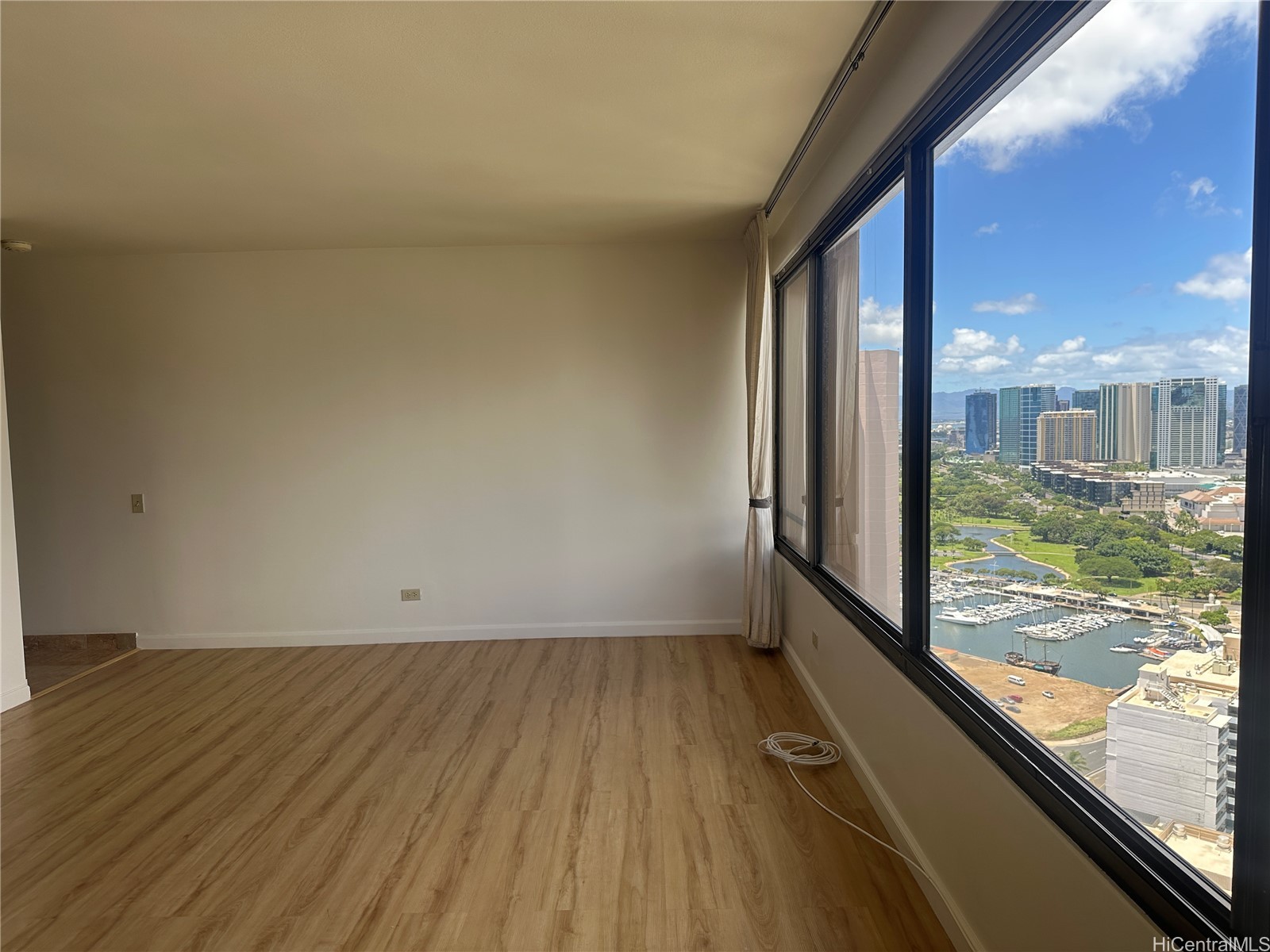 1778 Ala Moana Boulevard 3606 Property Photo 6