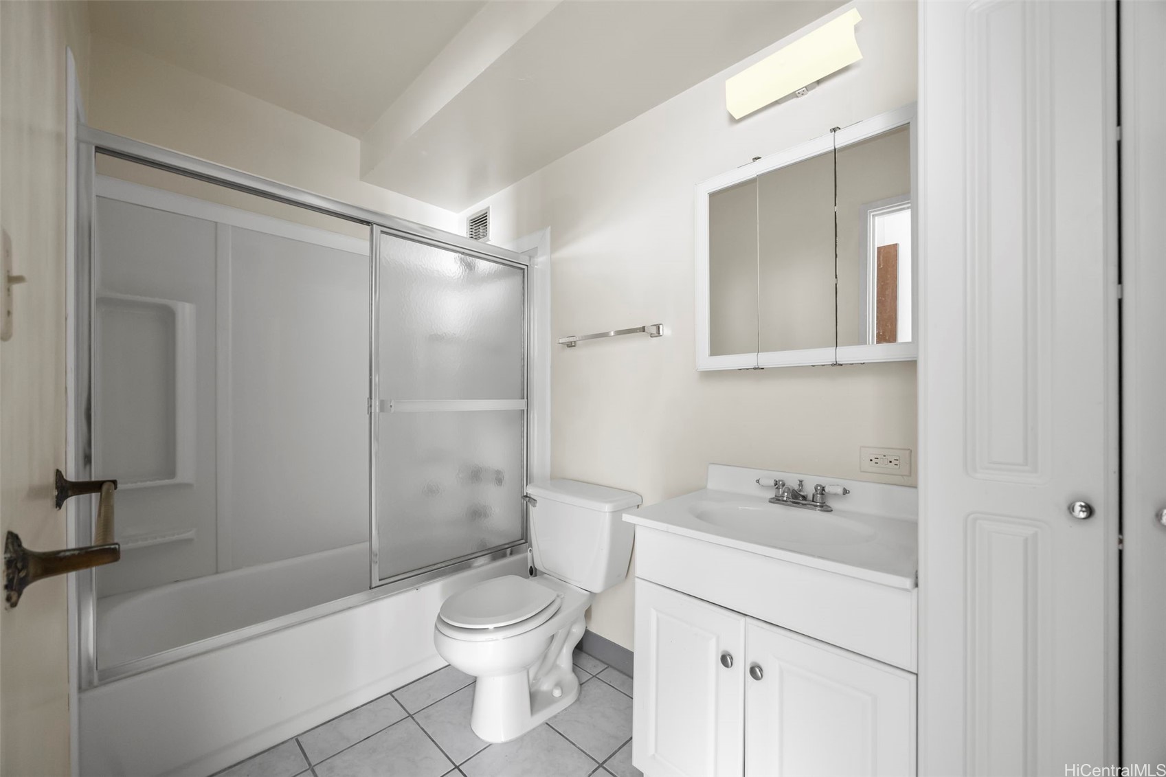 475 Atkinson Drive 1203 Property Photo 14
