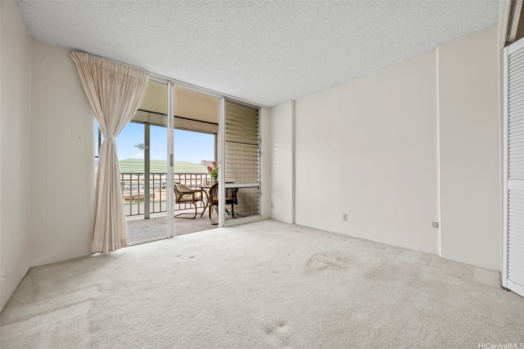 475 Atkinson Drive 1203 Property Photo 15