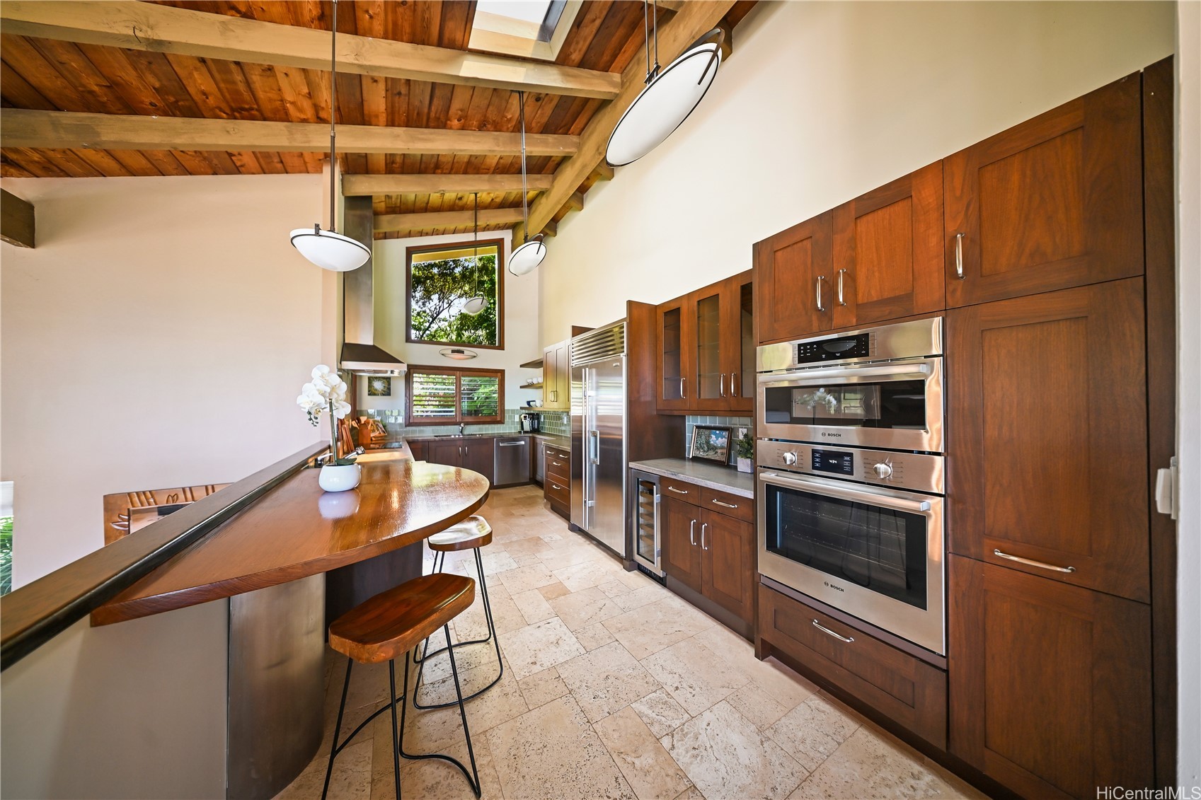 5943 Haleola Street Property Photo 5