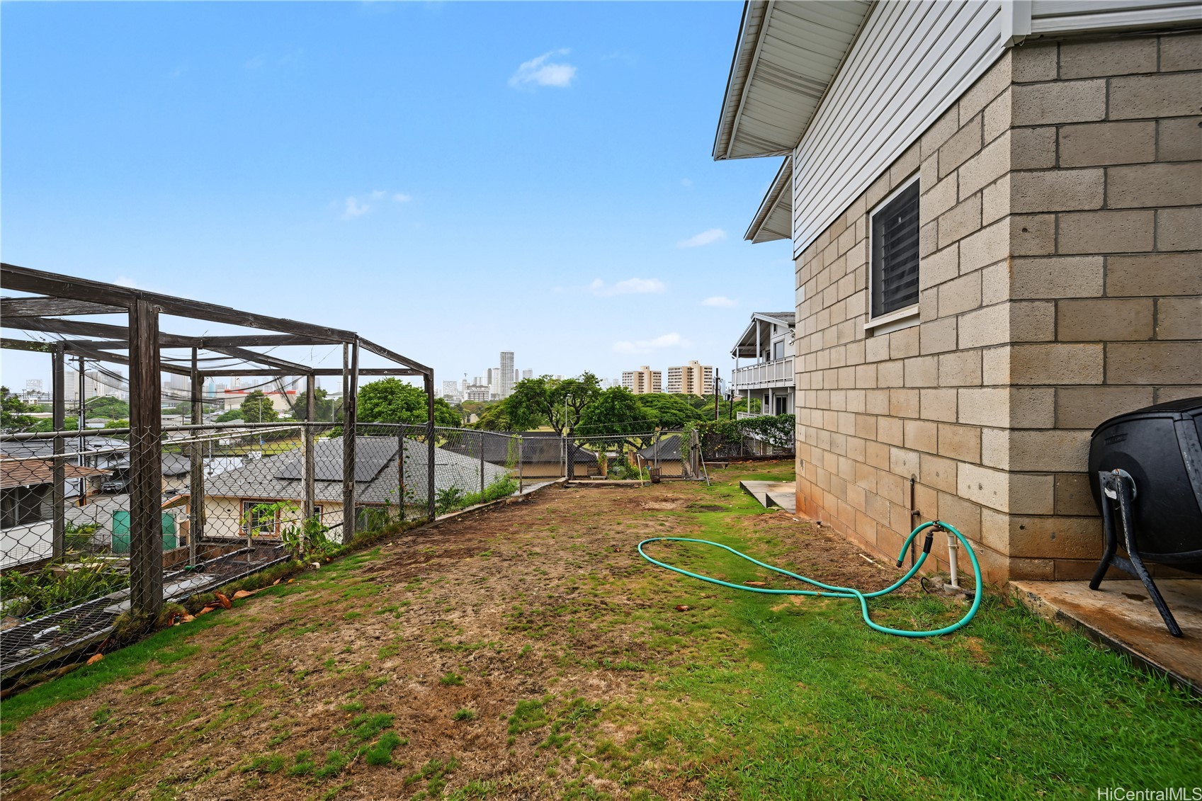 2911 Eugene Place Property Photo 21
