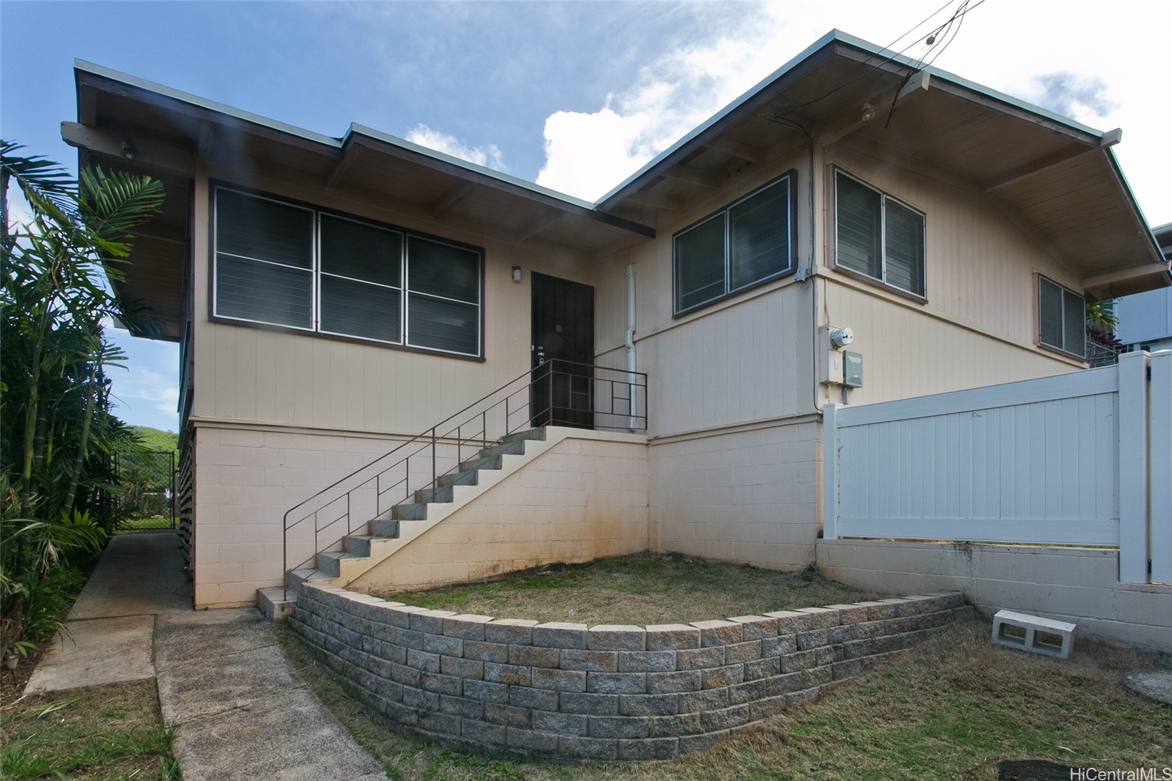 44-127 Mikiola Drive Property Photo 3