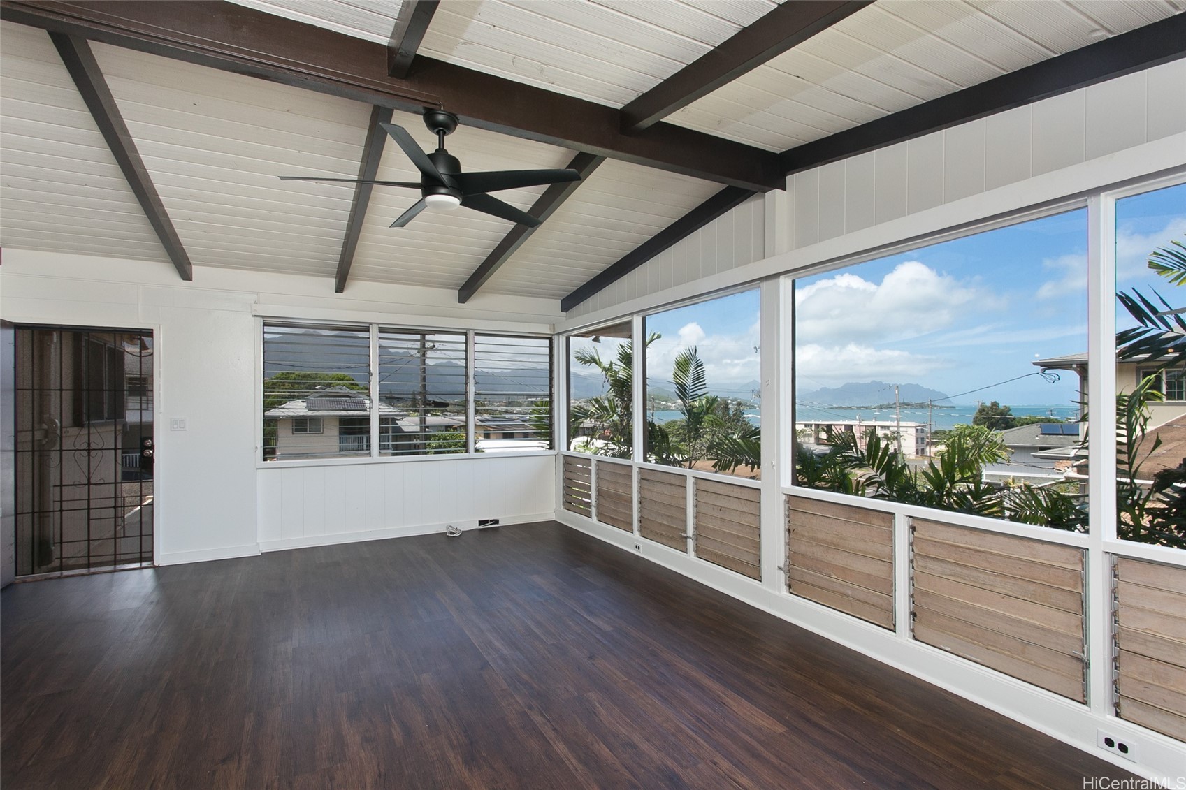44-127 Mikiola Drive Property Photo 4