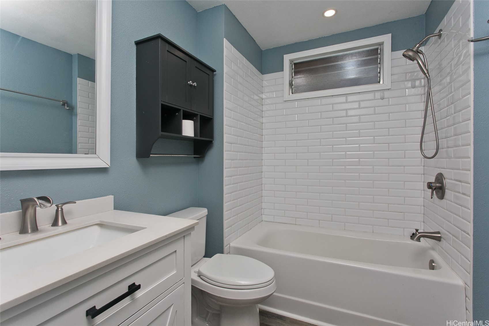44-127 Mikiola Drive Property Photo 13