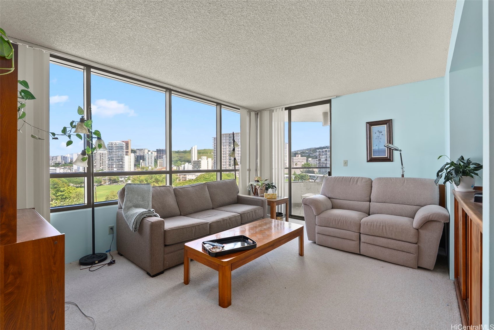 1525 Wilder Avenue 801 Property Photo 4