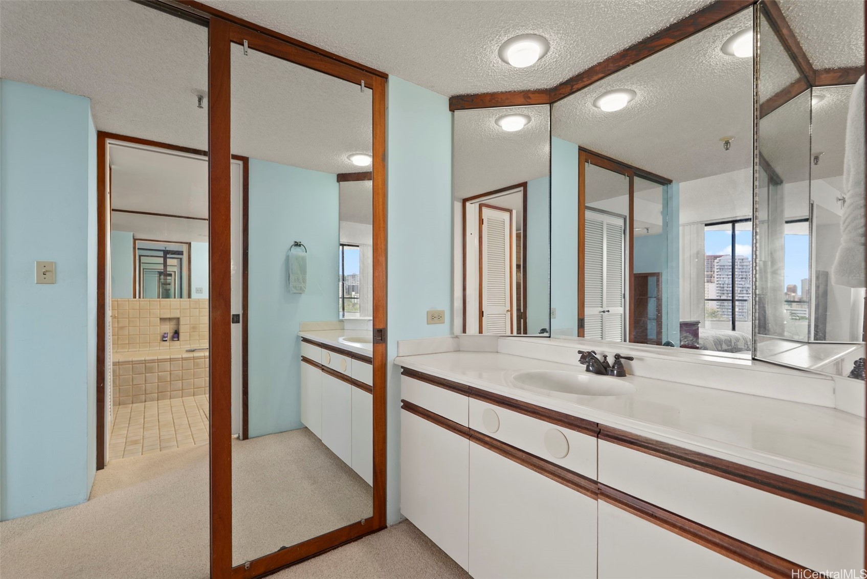 1525 Wilder Avenue 801 Property Photo 17