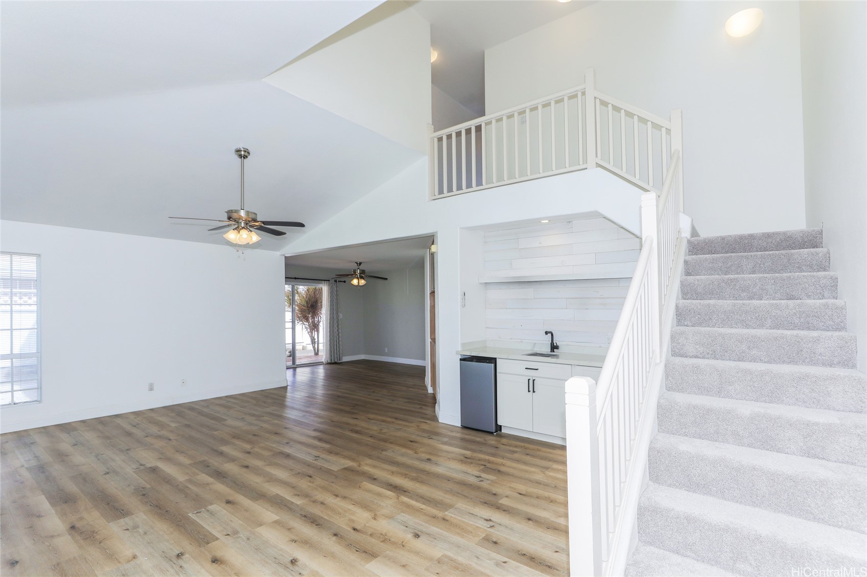 91-1221 Aawa Drive Property Photo 17